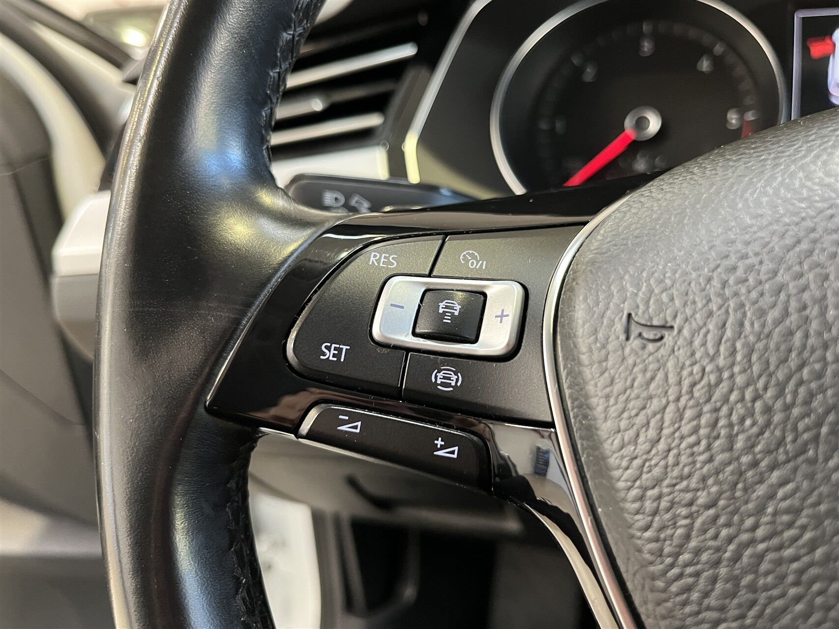 Billede af VW Passat Variant 1,6 TDI Comfortline DSG 120HK Stc 7g Aut.