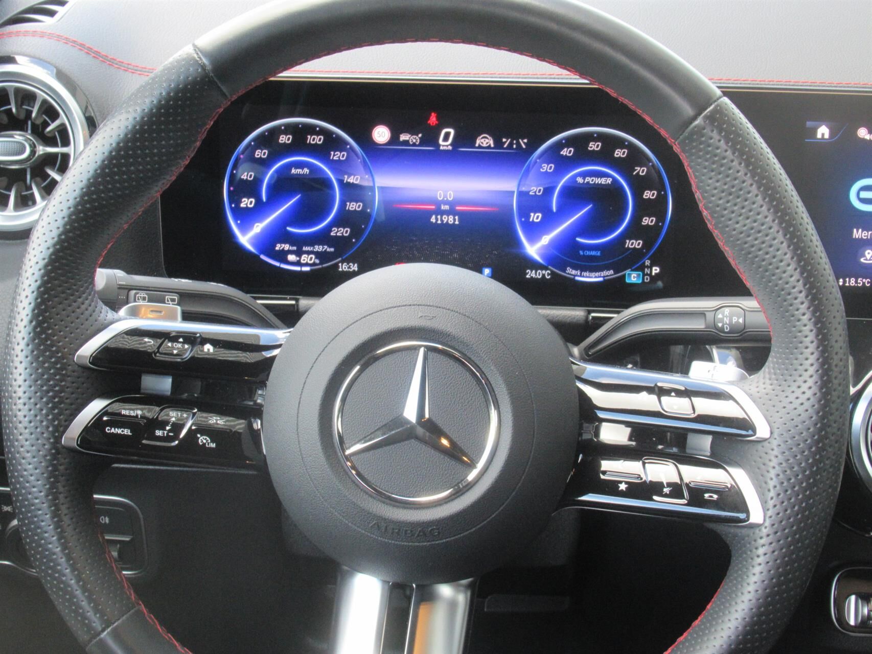 Billede af Mercedes-Benz EQA 250+ EL AMG Premium 190HK 5d Aut.