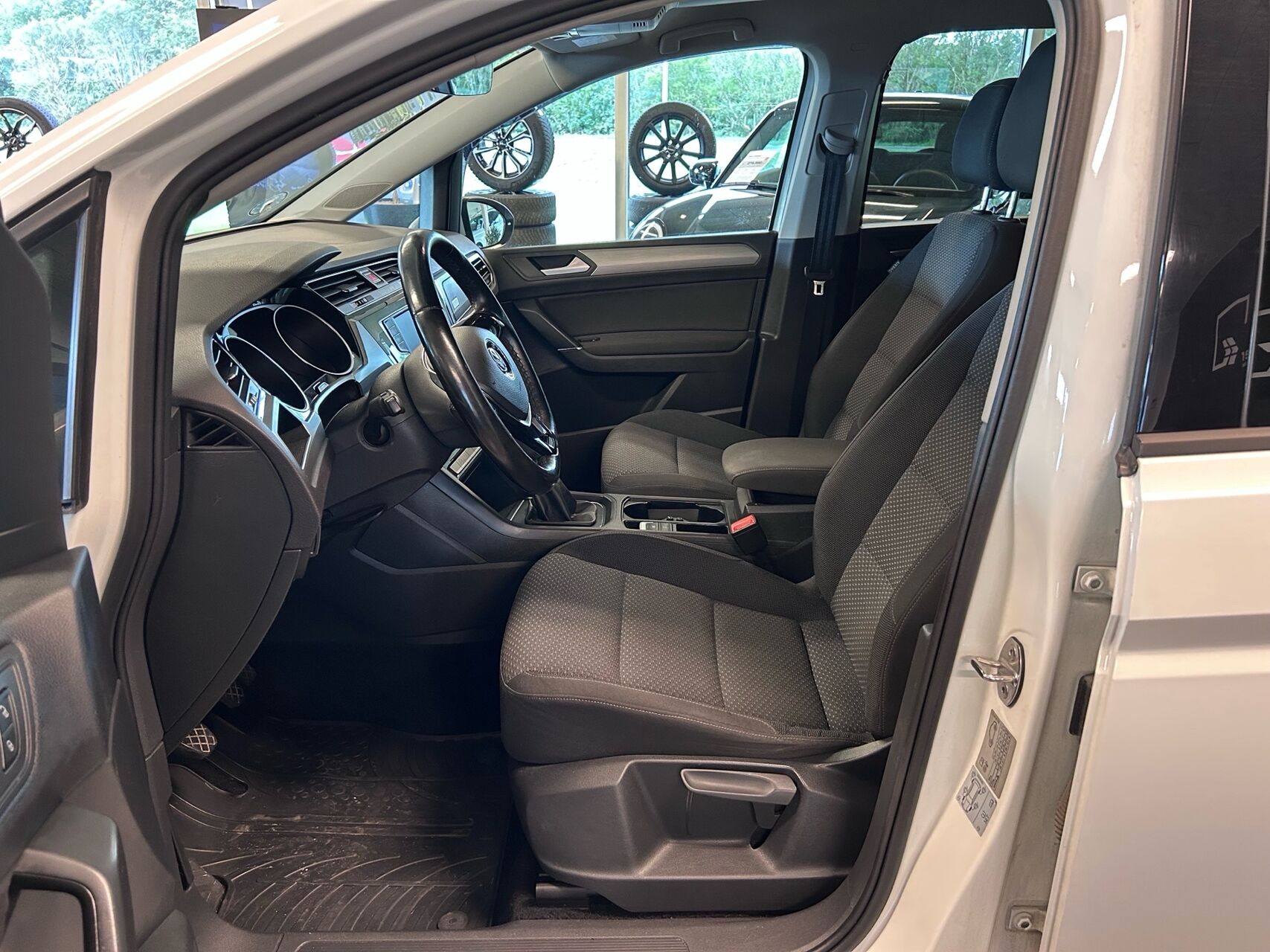 Billede af VW Touran 1,6 TDI BMT SCR Comfortline 115HK 6g