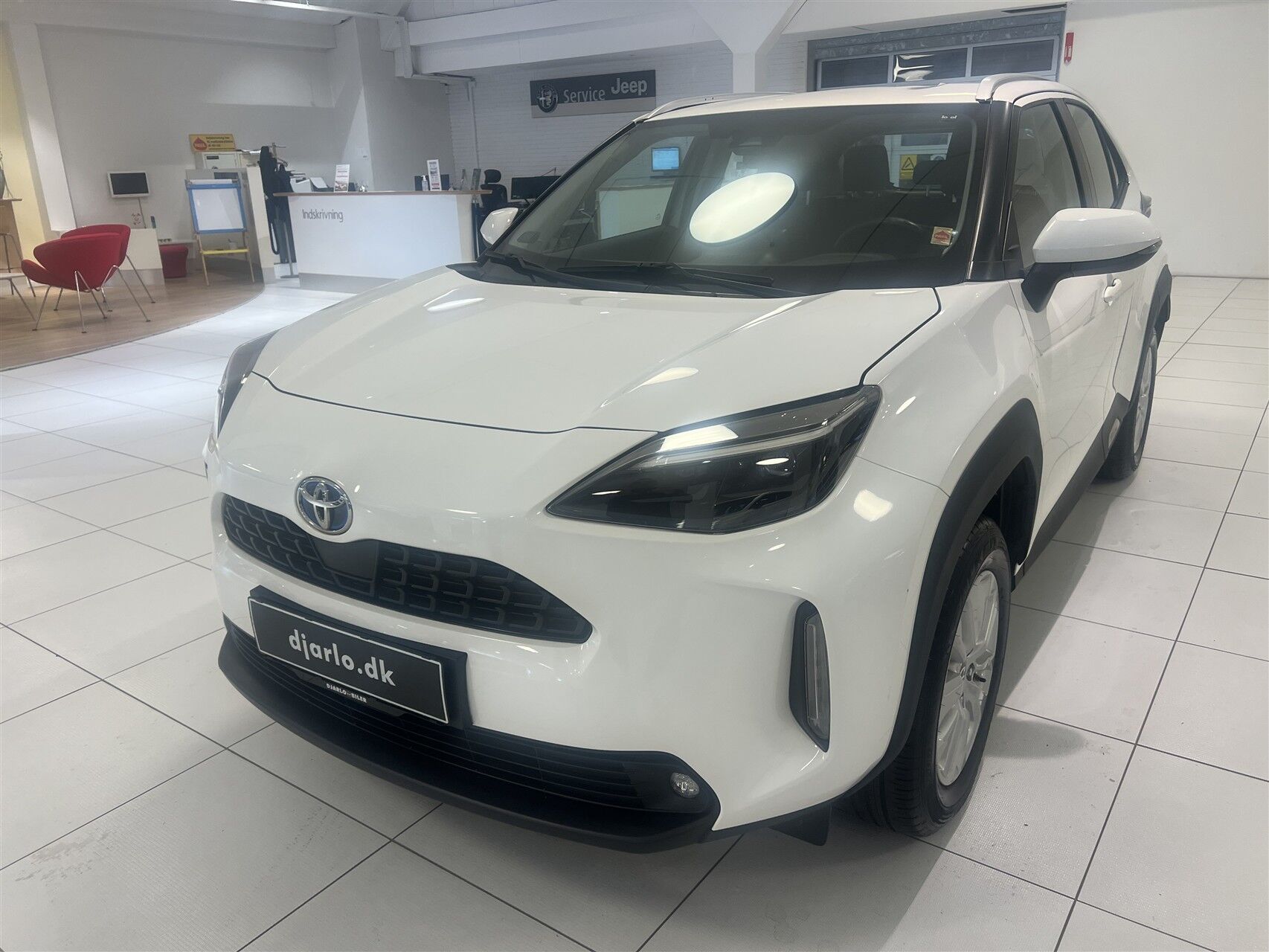 Billede af Toyota Yaris Cross 1,5 Hybrid Active 116HK 5d Trinl. Gear