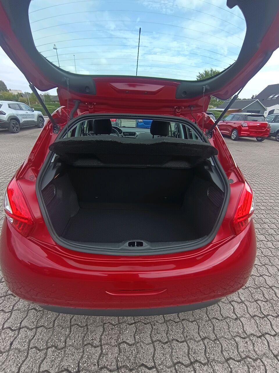 Billede af Peugeot 208 1,0 VTi Access + AirSound 68HK 5d