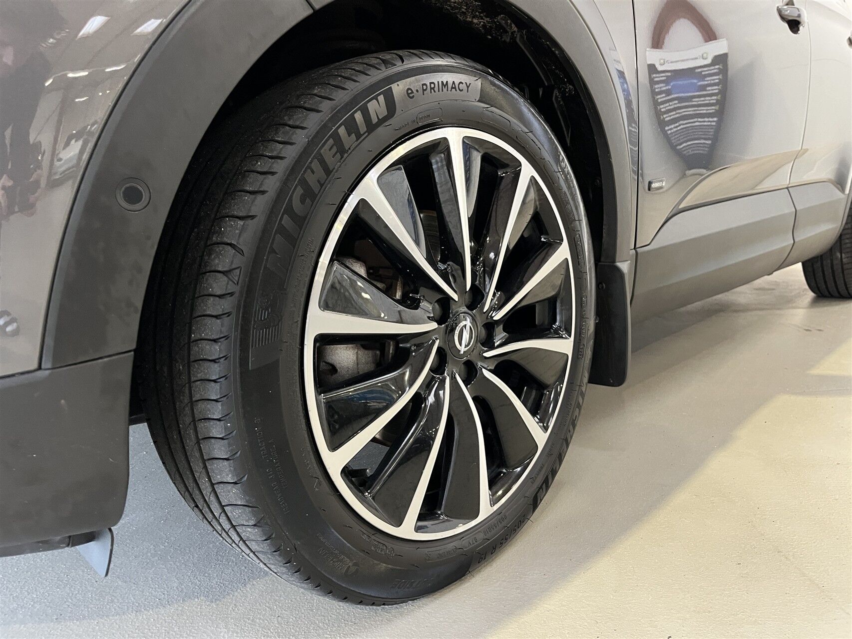 Billede af Opel Grandland X 1,6 PHEV  Plugin-hybrid Ultimate AWD 300HK 5d 8g Aut.