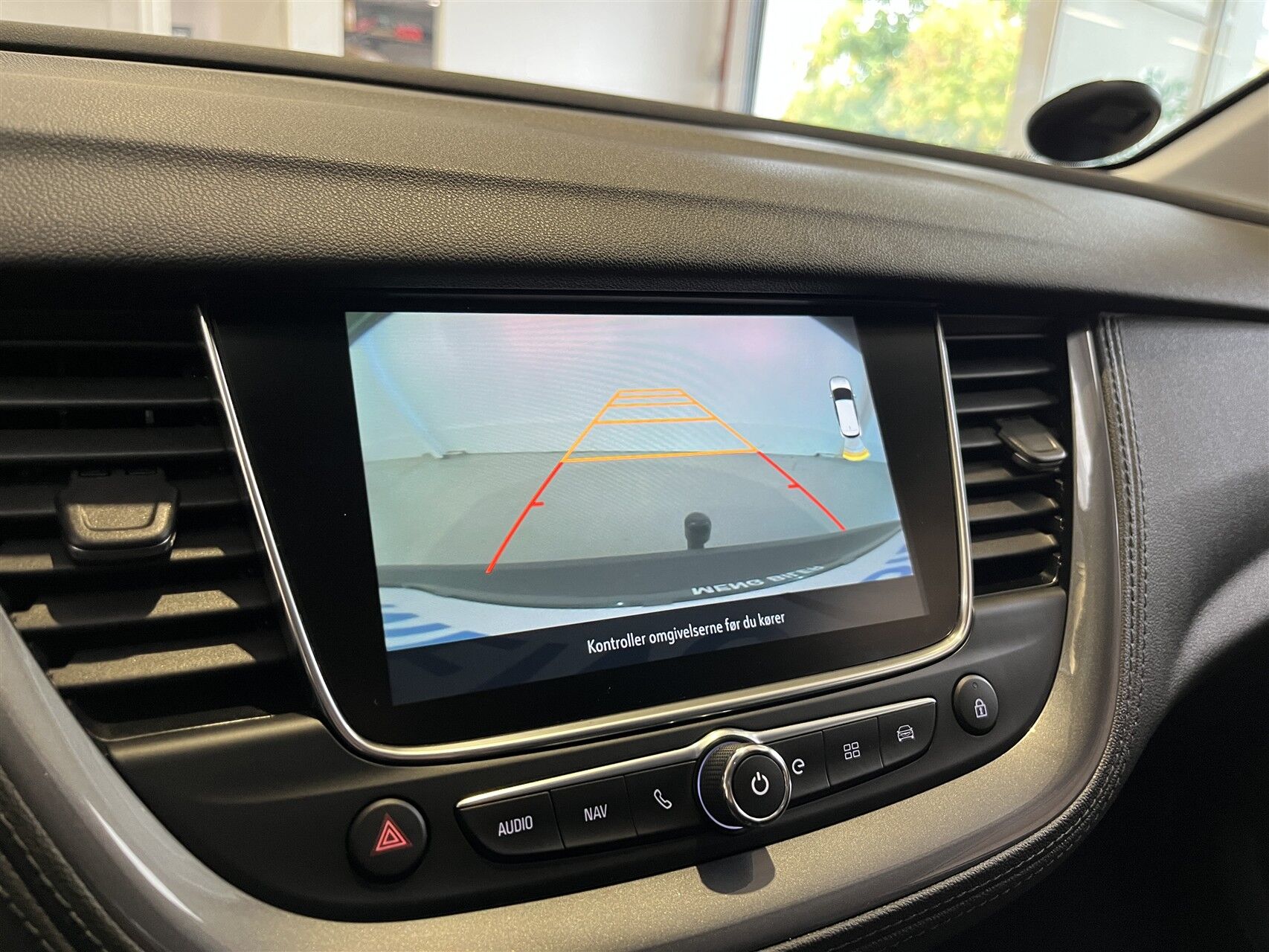 Billede af Opel Grandland X 1,6 PHEV  Plugin-hybrid Ultimate AWD 300HK 5d 8g Aut.