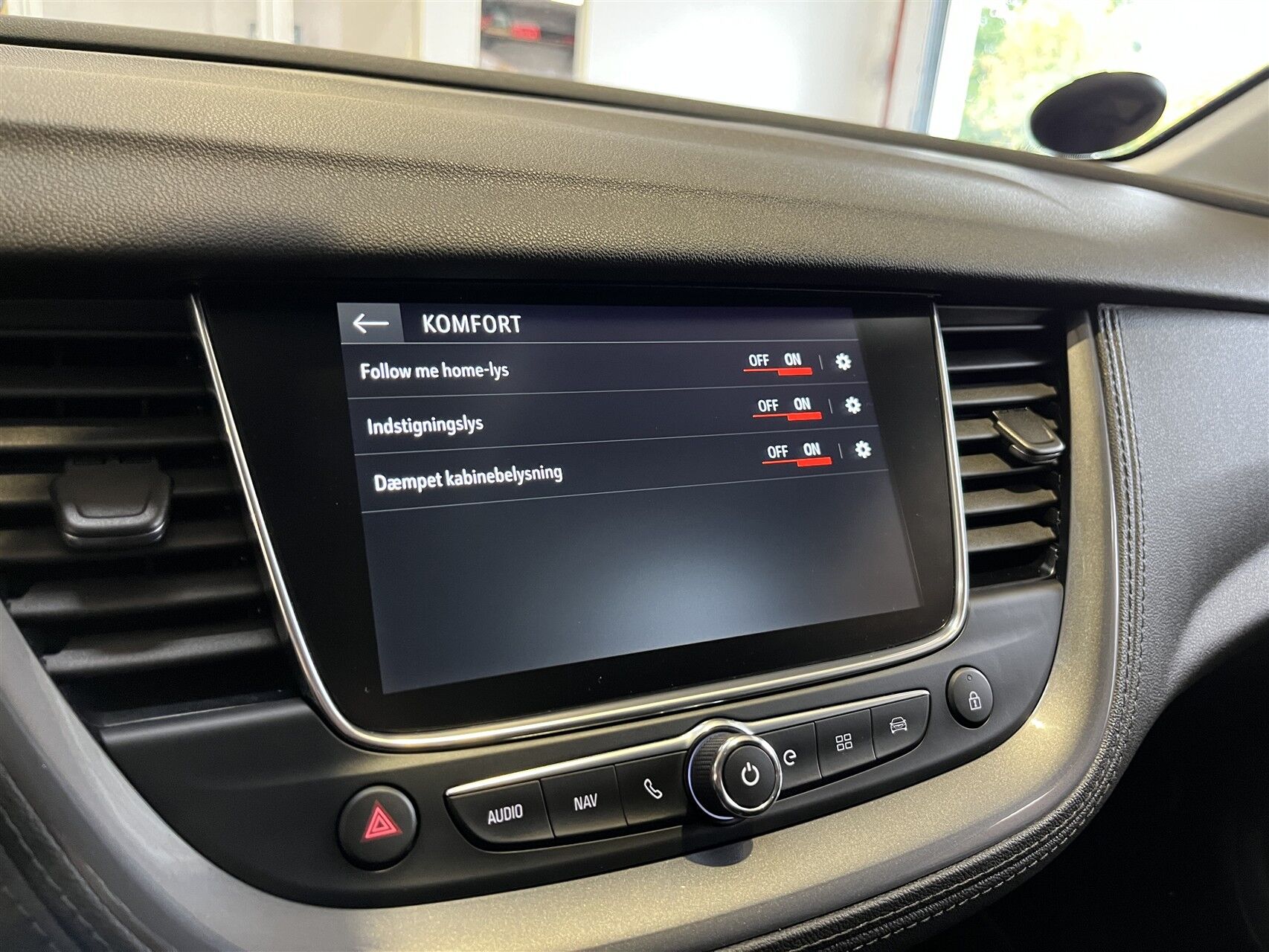 Billede af Opel Grandland X 1,6 PHEV  Plugin-hybrid Ultimate AWD 300HK 5d 8g Aut.