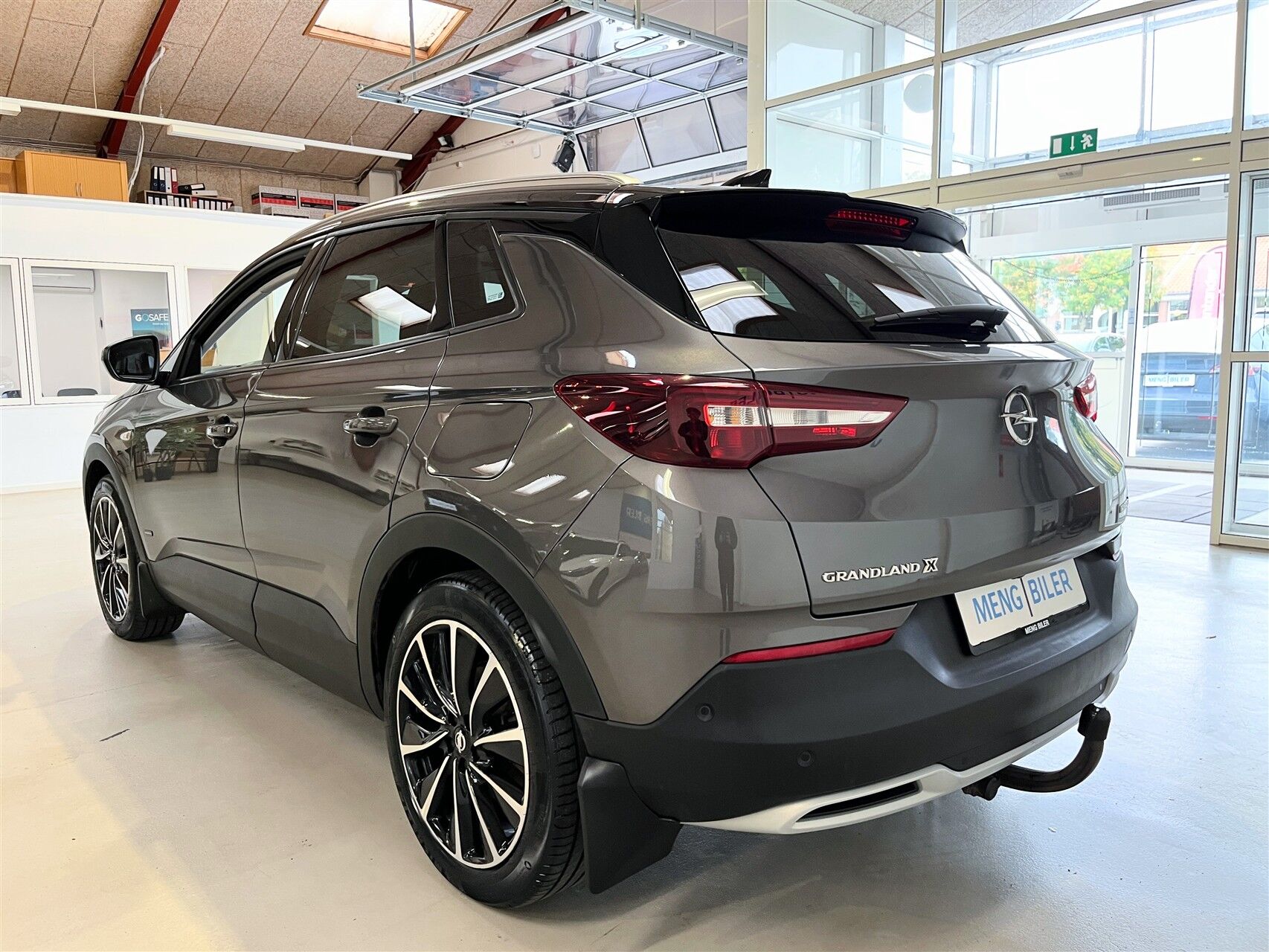 Billede af Opel Grandland X 1,6 PHEV  Plugin-hybrid Ultimate AWD 300HK 5d 8g Aut.