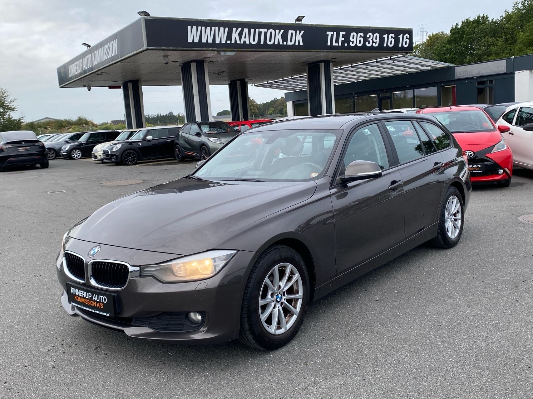 Billede af BMW 318d Touring 2,0 D 143HK Stc 6g