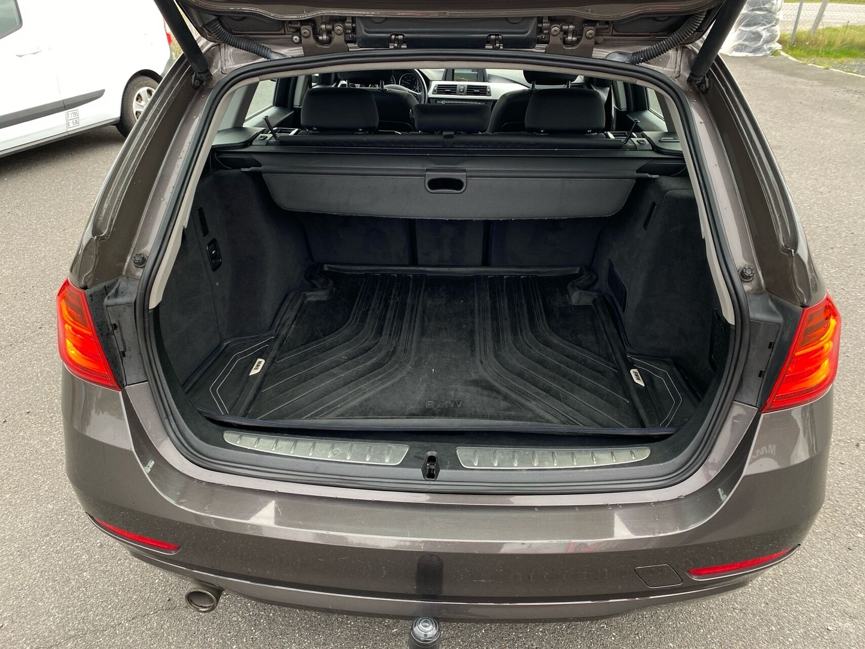 Billede af BMW 318d Touring 2,0 D 143HK Stc 6g