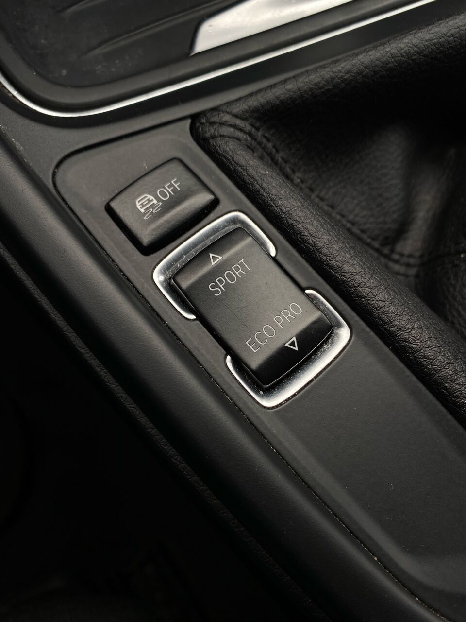 Billede af BMW 318d Touring 2,0 D 143HK Stc 6g