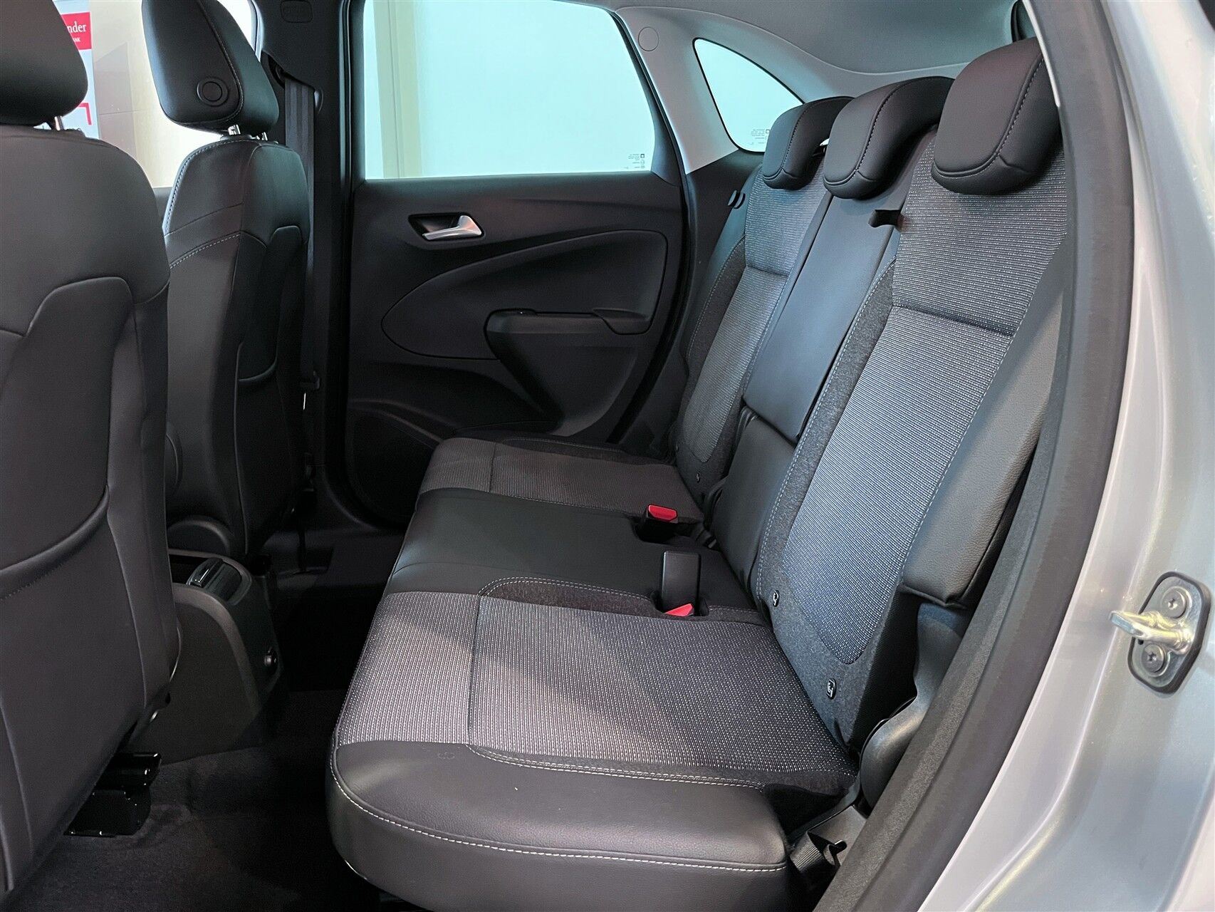 Billede af Opel Crossland 1,2 PureTech Elegance 130HK 5d 6g Aut.