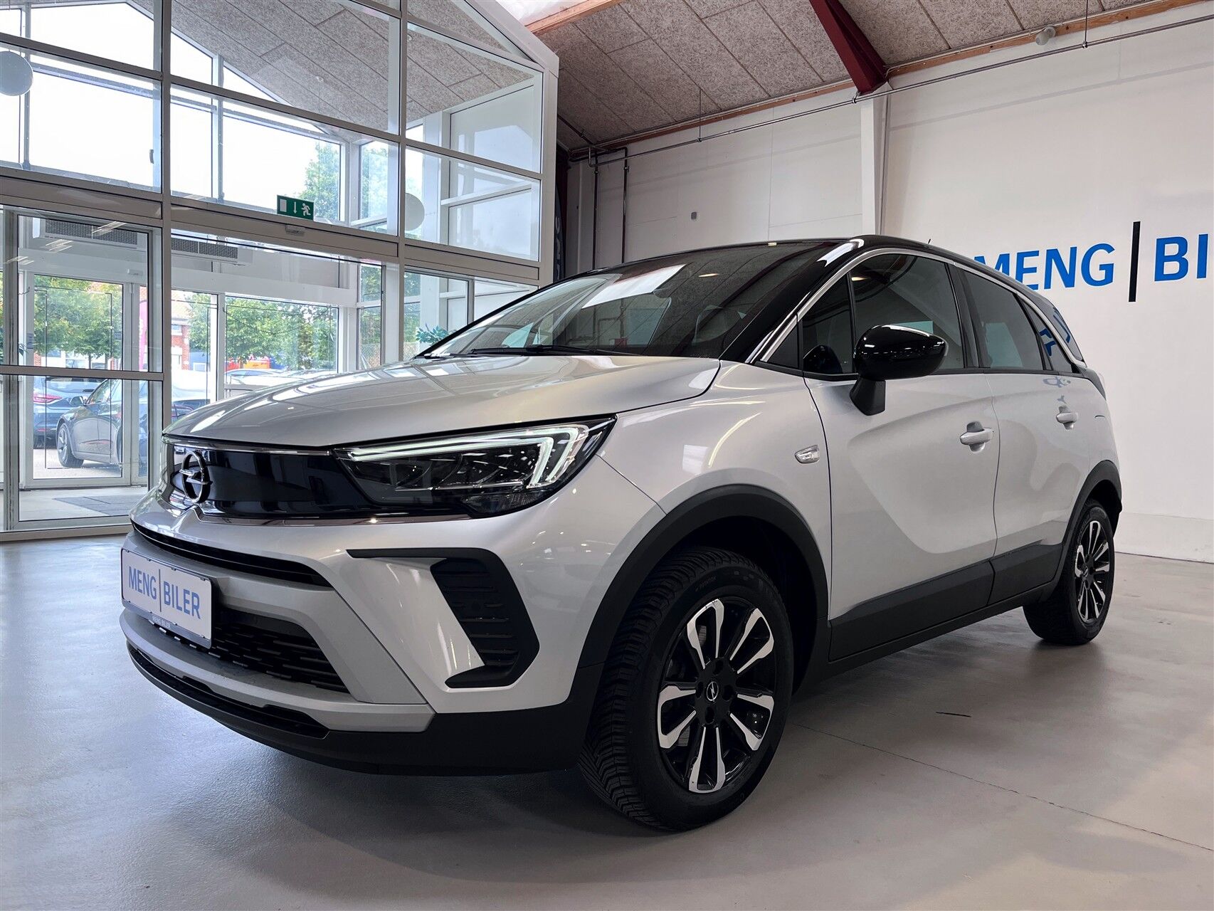 Billede af Opel Crossland 1,2 PureTech Elegance 130HK 5d 6g Aut.