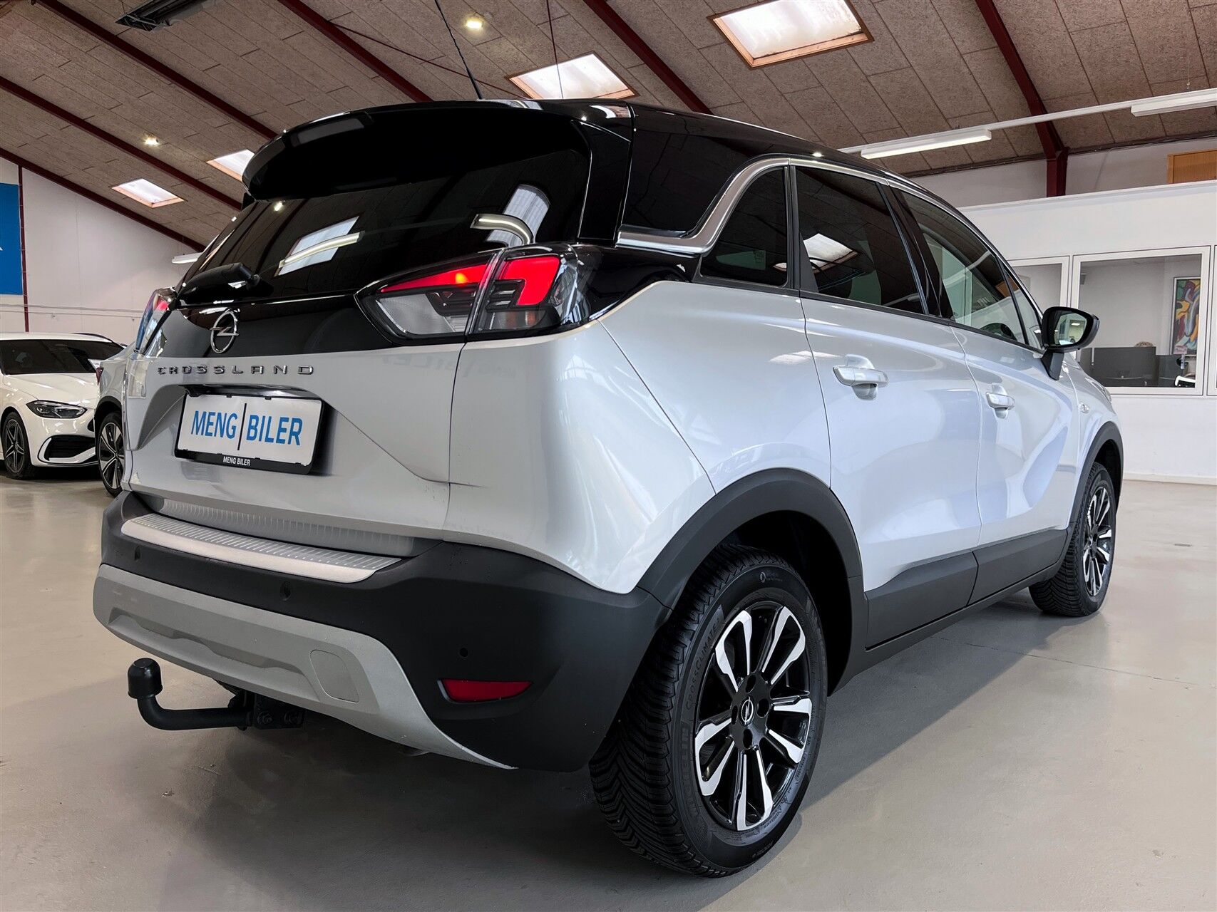 Billede af Opel Crossland 1,2 PureTech Elegance 130HK 5d 6g Aut.