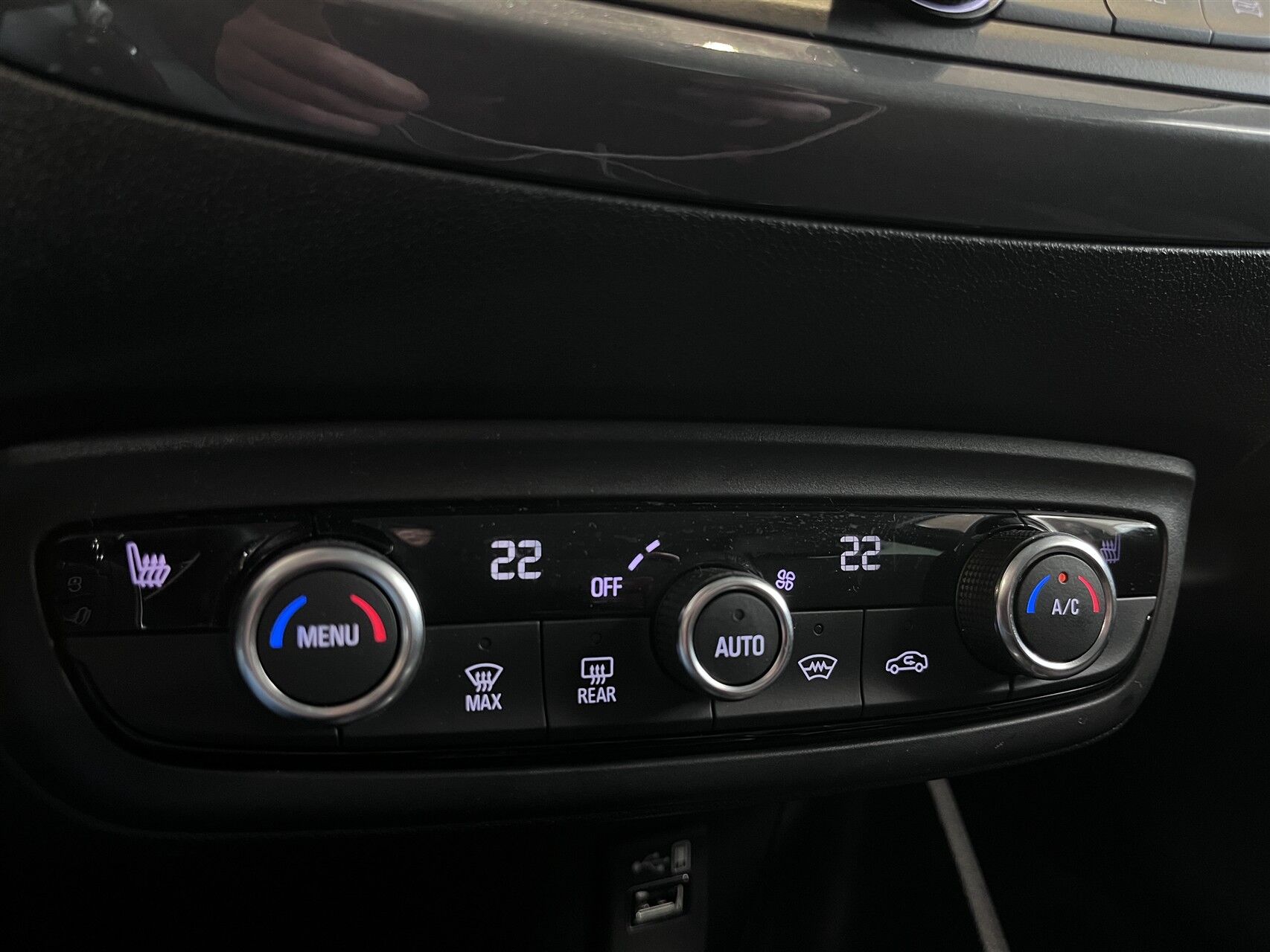 Billede af Opel Crossland 1,2 PureTech Elegance 130HK 5d 6g Aut.