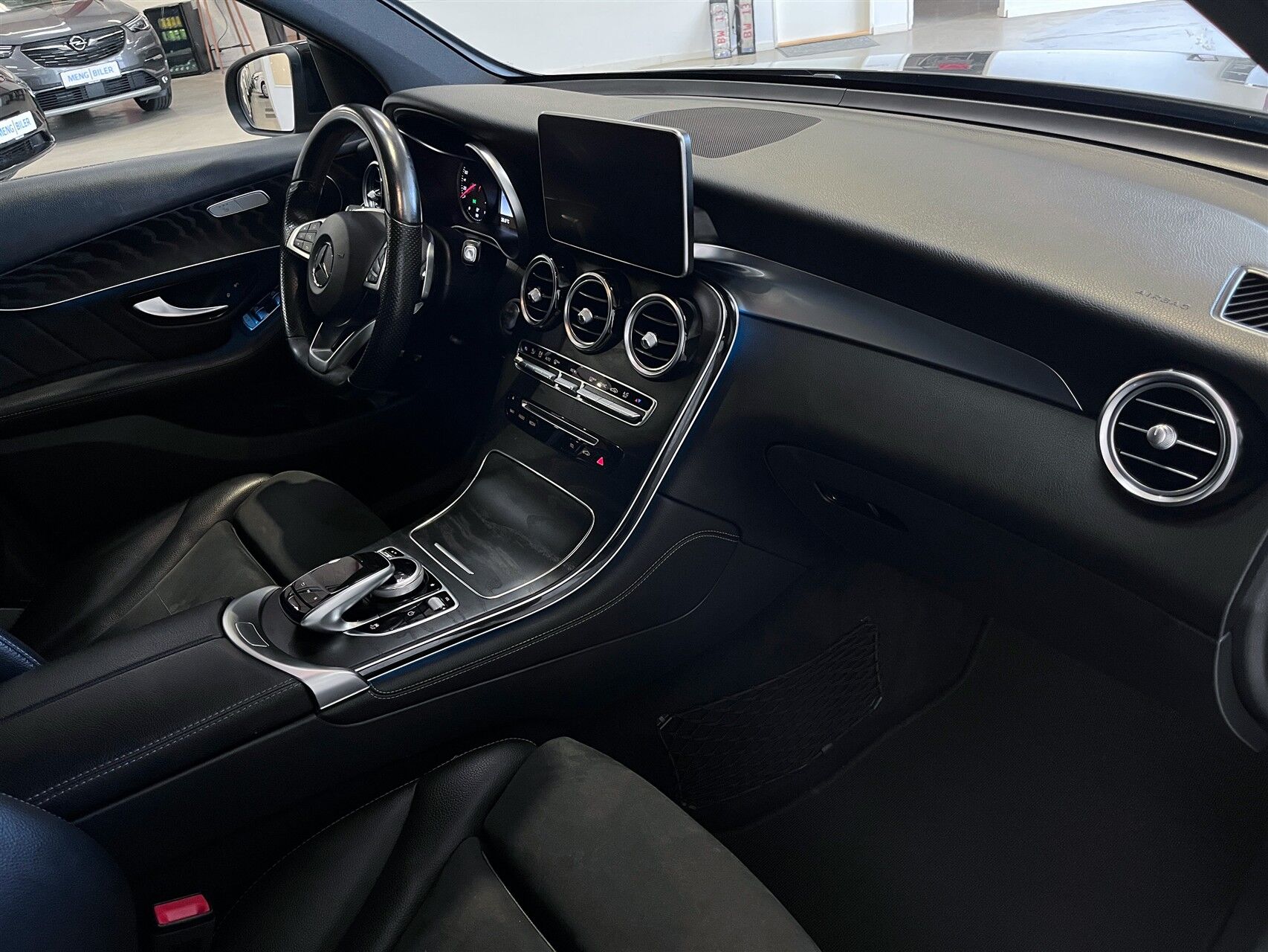 Billede af Mercedes-Benz GLC220 d 2,1 D AMG Line 4Matic 9G-Tronic 170HK 5d 9g Aut.