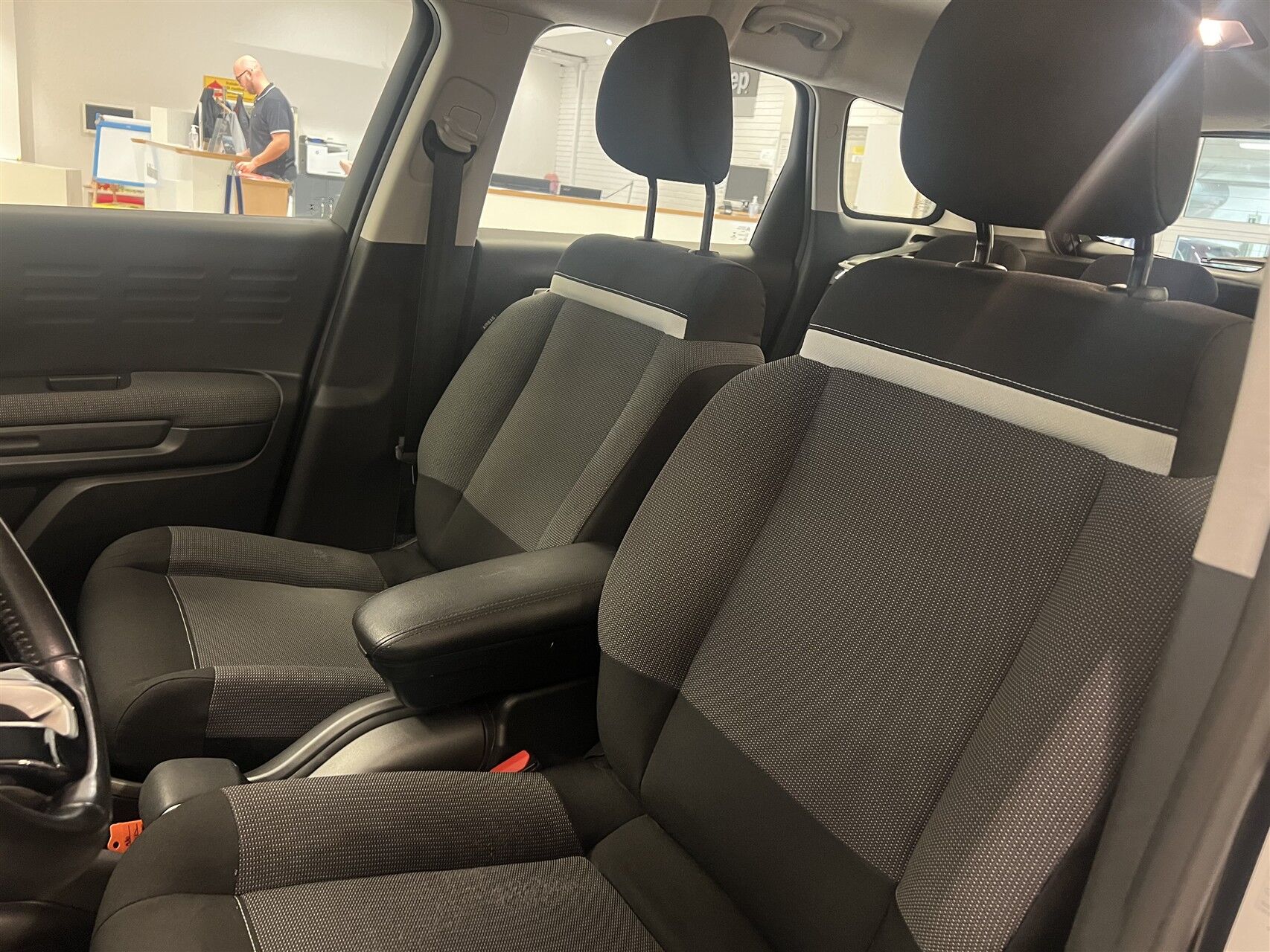 Billede af Citroën C3 Aircross 1,2 PureTech Platinum EAT6 110HK 5d 6g Aut.
