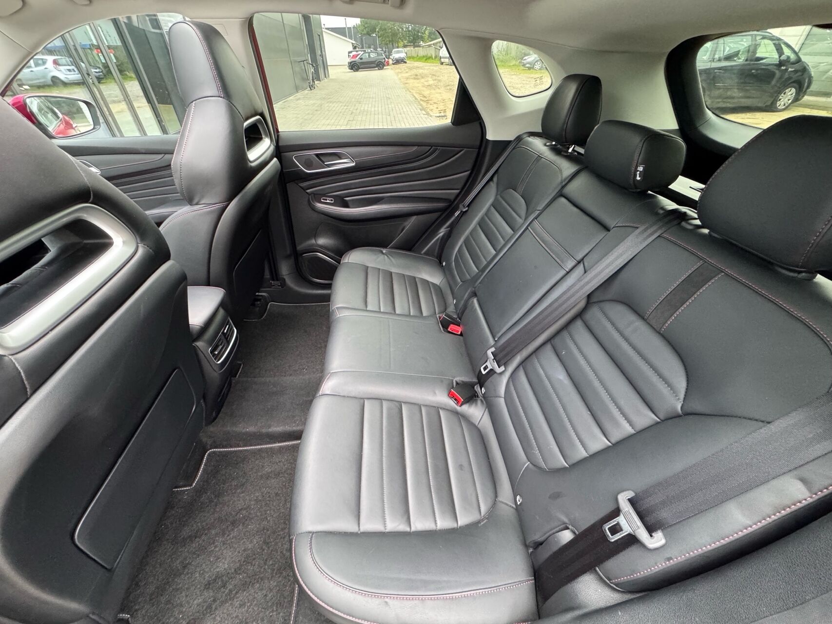 Billede af MG EHS 1,5 T GDI  Plugin-hybrid Luxury 258HK 5d 10g Aut.