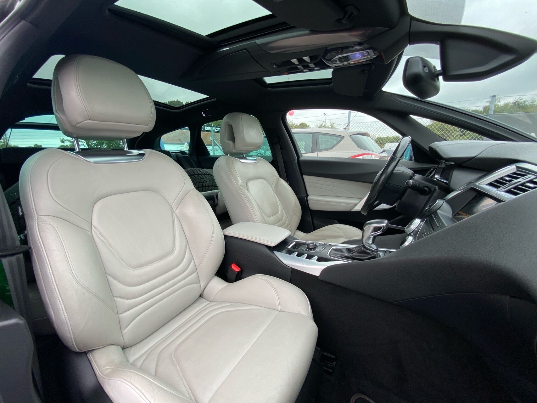 Billede af Citroën DS5 2,0 HDI Style E6G 163HK 5d 6g Aut.