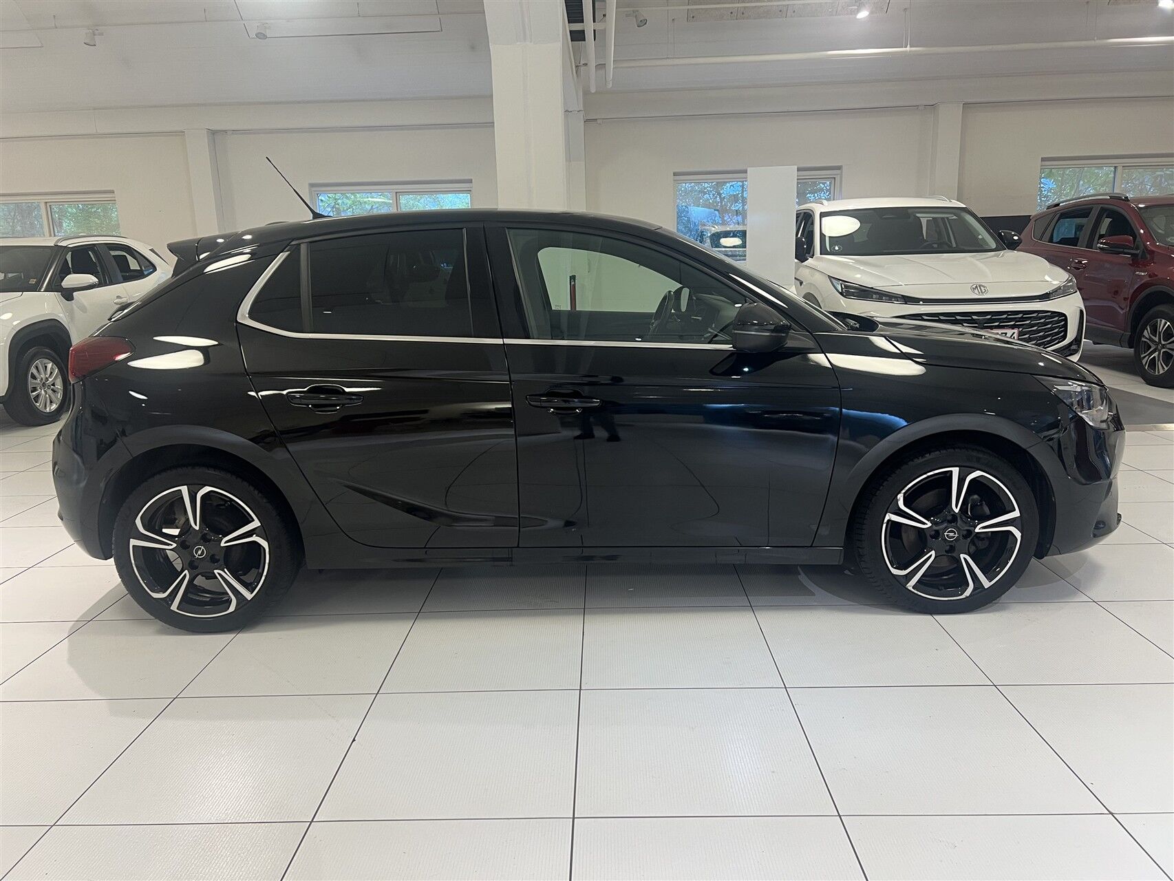 Billede af Opel Corsa 1,2 PureTech Black 100HK 5d 6g