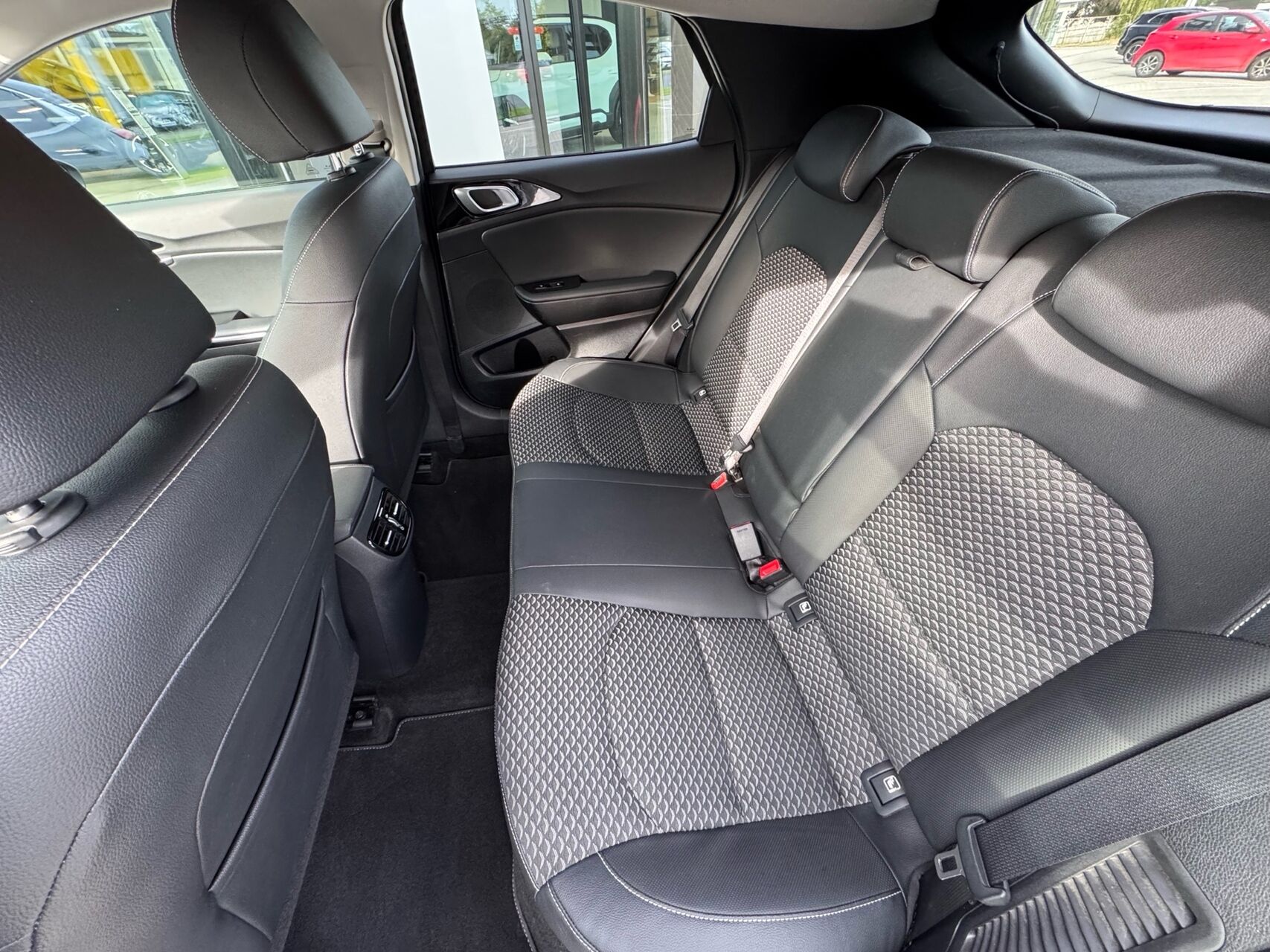 Billede af Kia XCeed 1,6 GDI  Plugin-hybrid Upgrade DCT 141HK 5d 6g Aut.