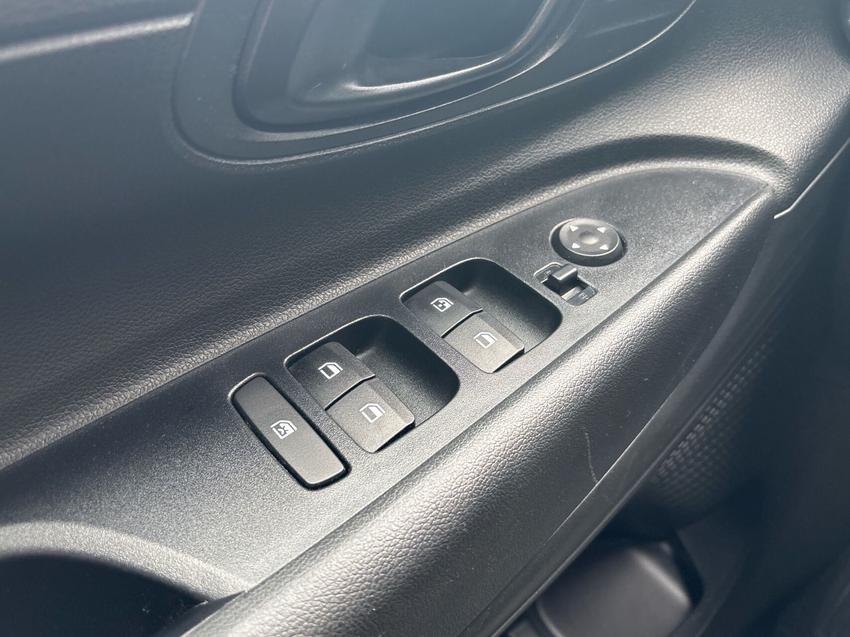 Billede af Hyundai i20 1,0 T-GDI Essential Komfort DCT 100HK 5d 7g Aut.