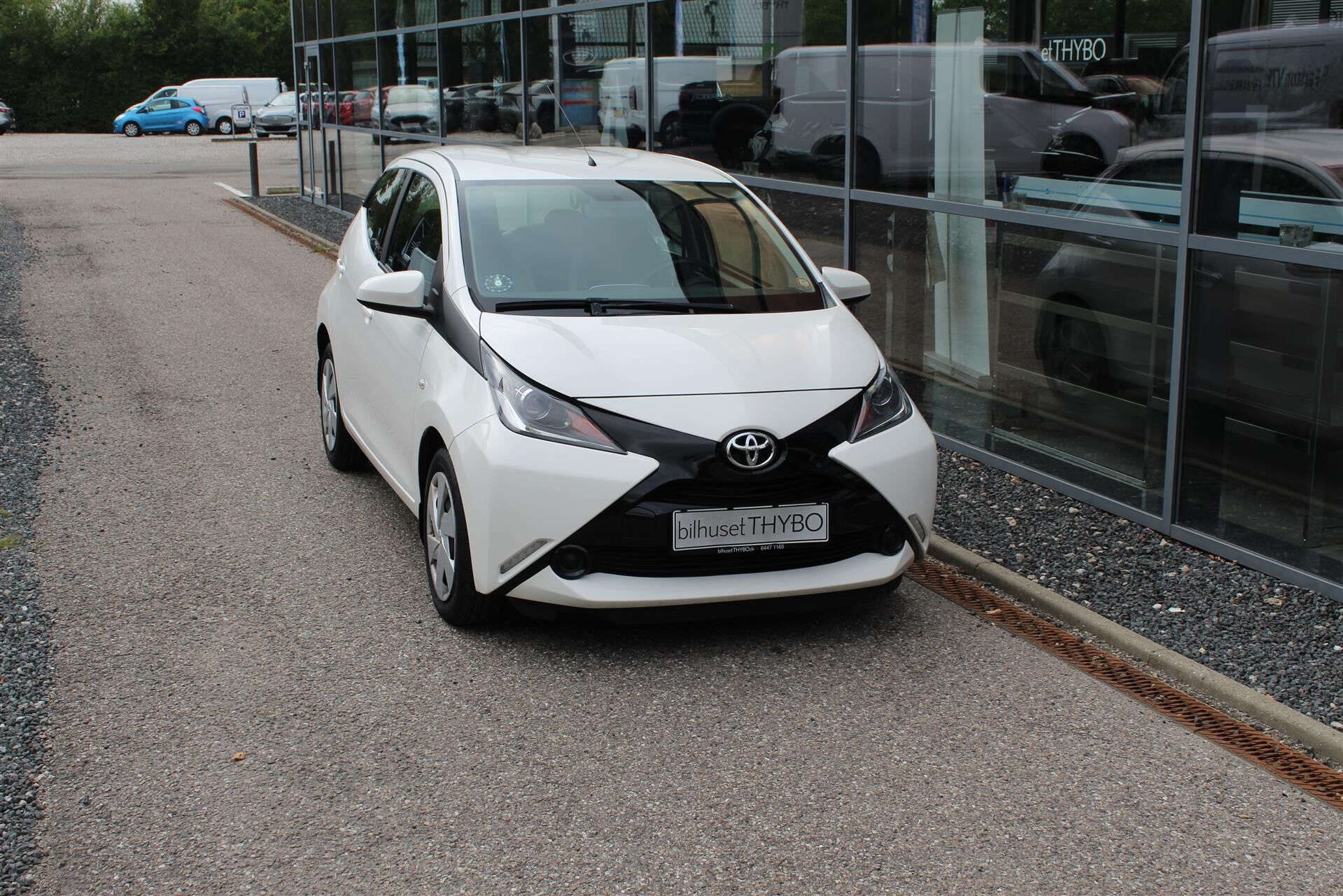 Billede af Toyota Aygo 1,0 VVT-I X-Play + X-Touch 69HK 5d