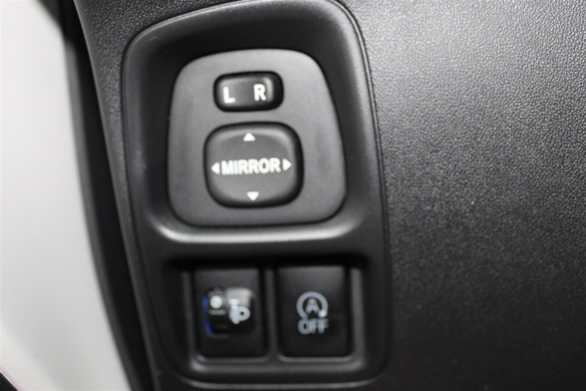 Billede af Toyota Aygo 1,0 VVT-I X-Play + X-Touch 69HK 5d