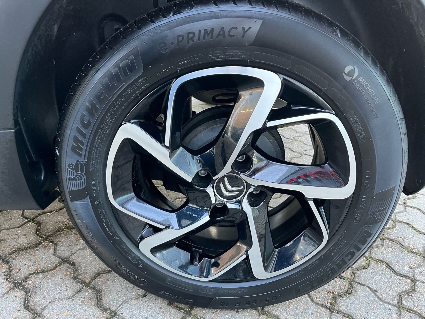 Billede af Citroën C3 1,2 PureTech Impress 83HK 5d