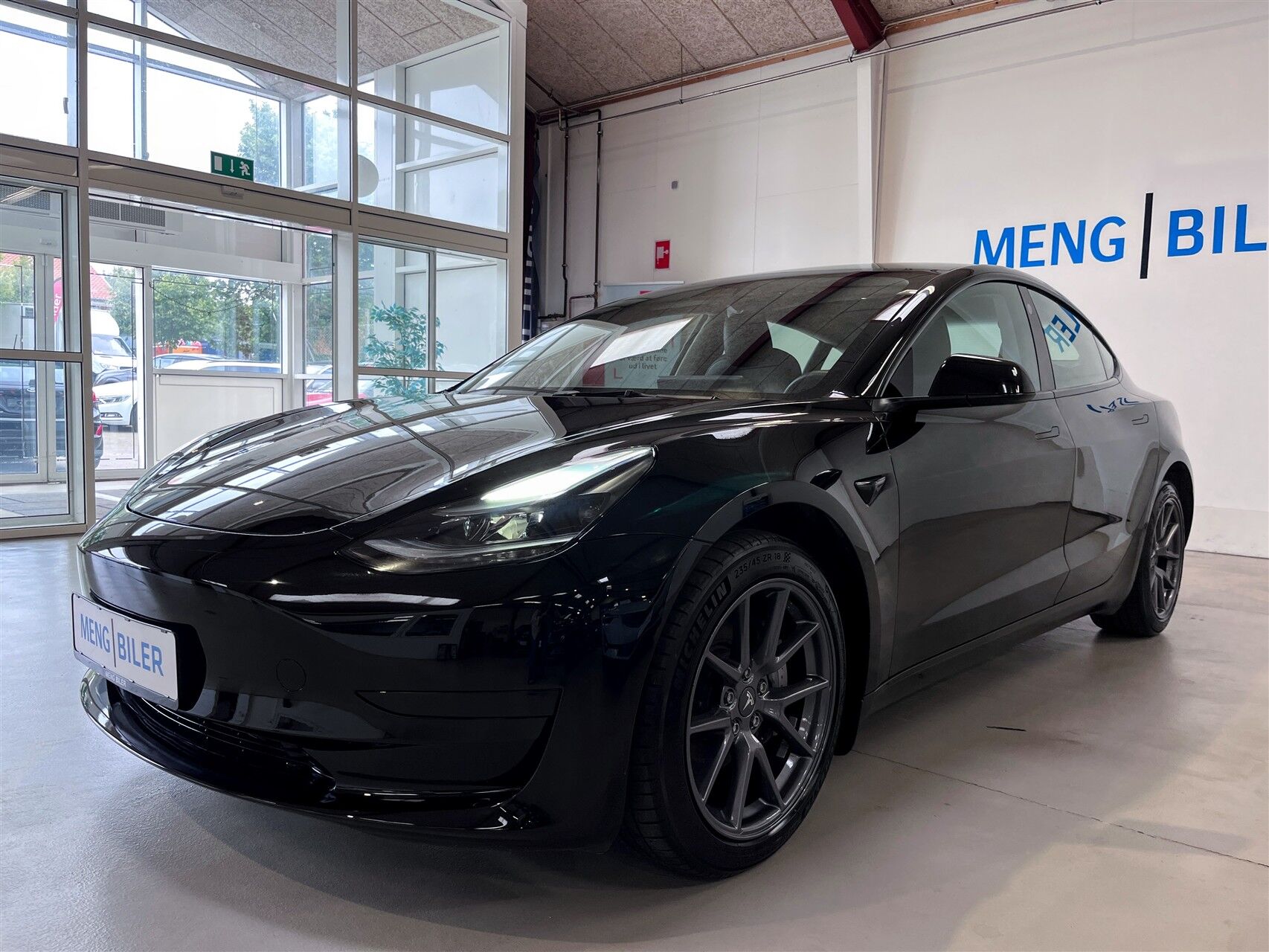 Billede af Tesla Model 3 EL Standard Range 283HK Aut.