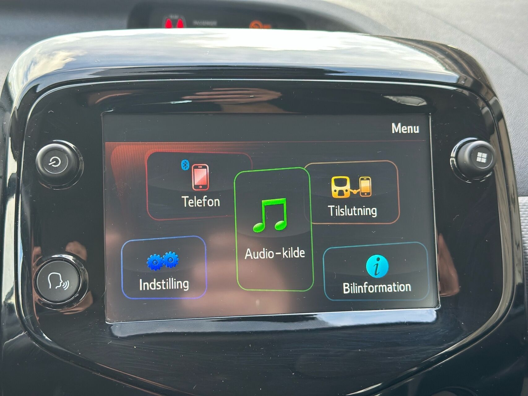 Billede af Peugeot 108 1,0 e-Vti Infinity 72HK 5d