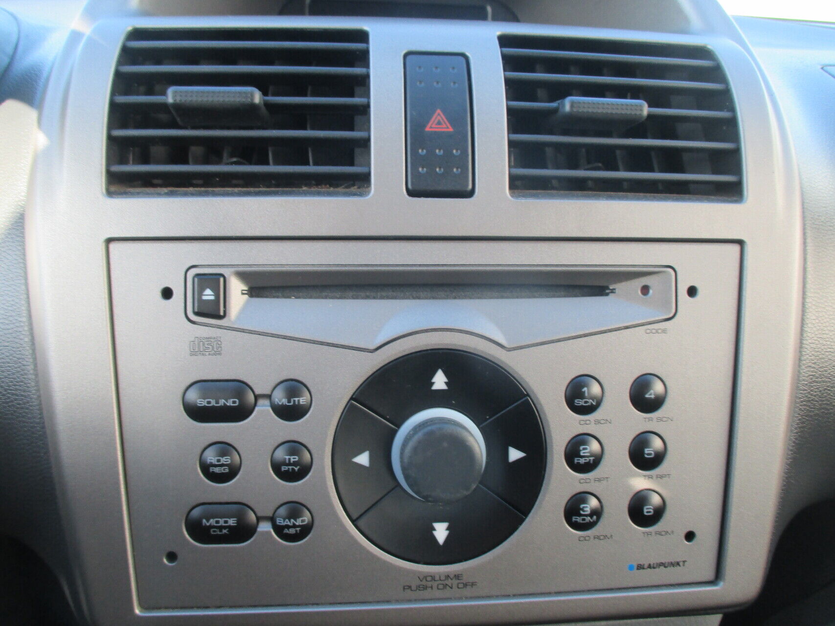 Billede af Suzuki Ignis 1,3 GL 94HK 5d