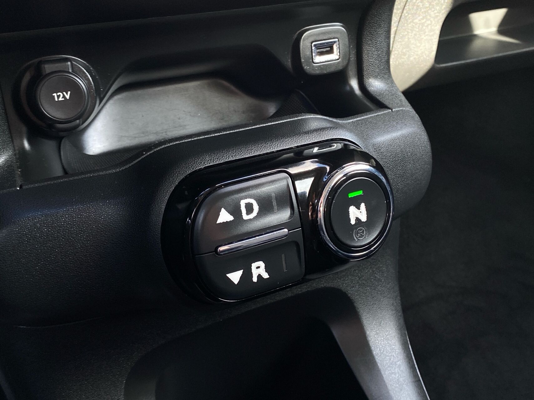 Billede af Citroën C4 Cactus 1,2 PureTech Shine Edition ETG start/stop 82HK 5d Aut.