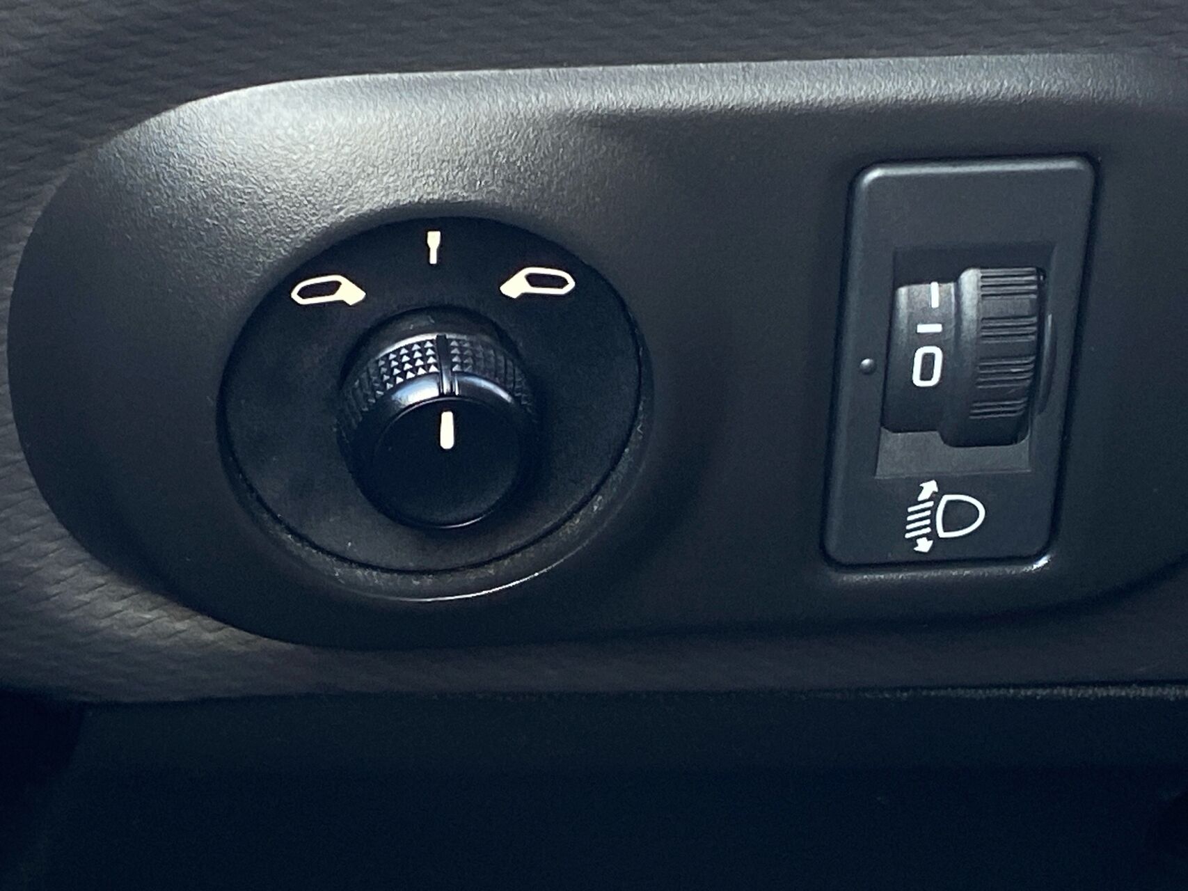 Billede af Citroën C4 Cactus 1,2 PureTech Shine Edition ETG start/stop 82HK 5d Aut.