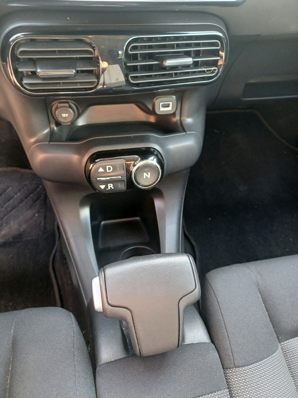 Billede af Citroën C4 Cactus 1,2 PureTech Shine Edition ETG start/stop 82HK 5d Aut.