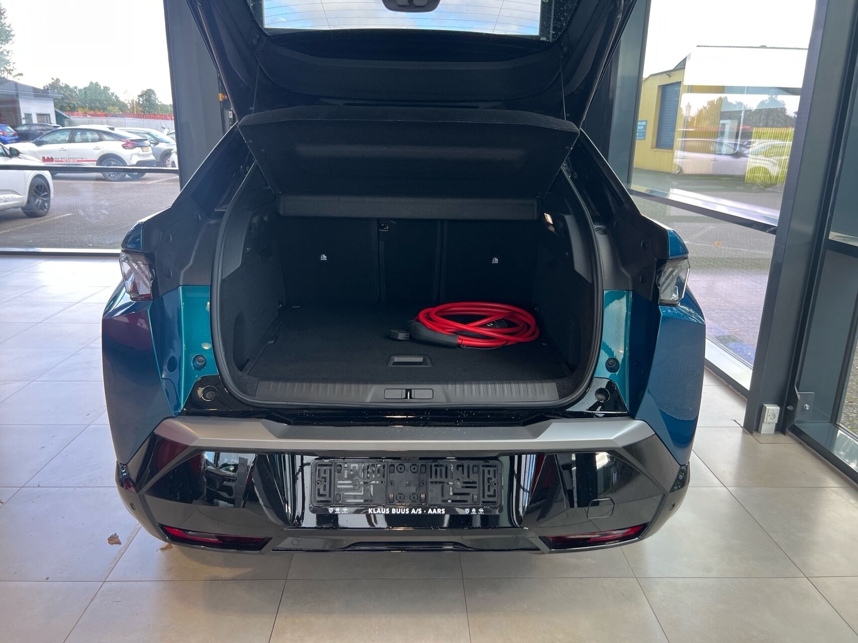 Billede af Peugeot e-3008 EL GT Pack 210HK 5d Aut.