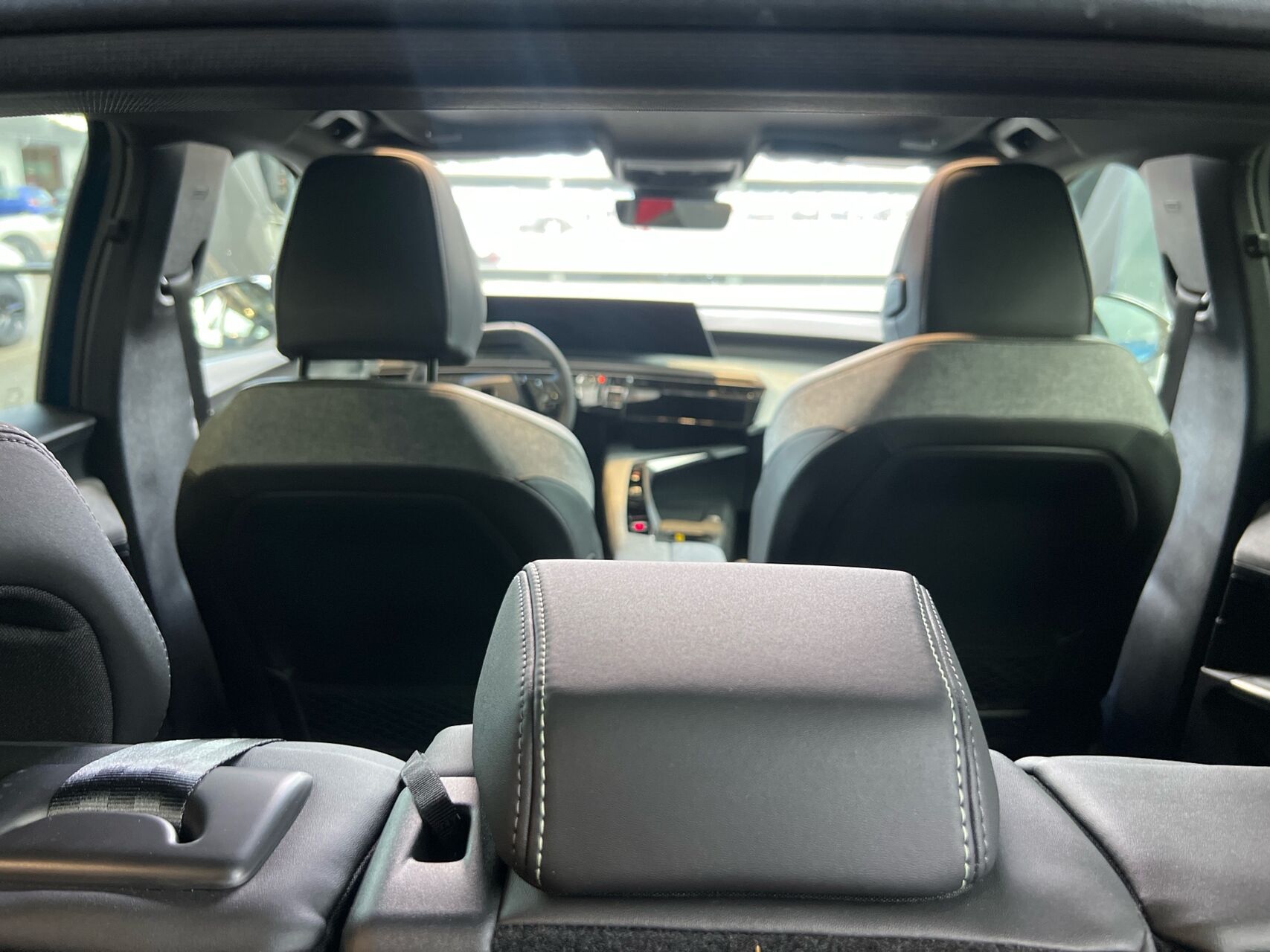 Billede af Peugeot e-3008 EL GT Pack 210HK 5d Aut.