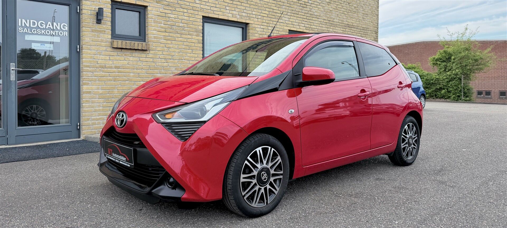 Billede af Toyota Aygo 1,0 VVT-I X-Sky X-Shift 72HK 5d Aut.