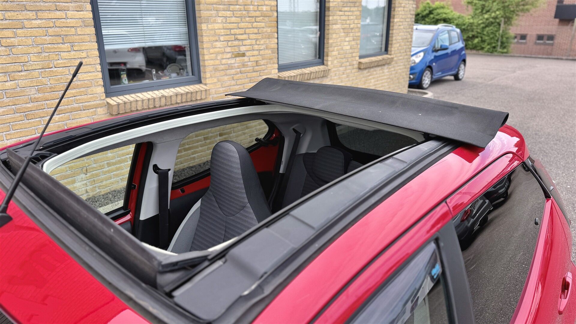 Billede af Toyota Aygo 1,0 VVT-I X-Sky X-Shift 72HK 5d Aut.