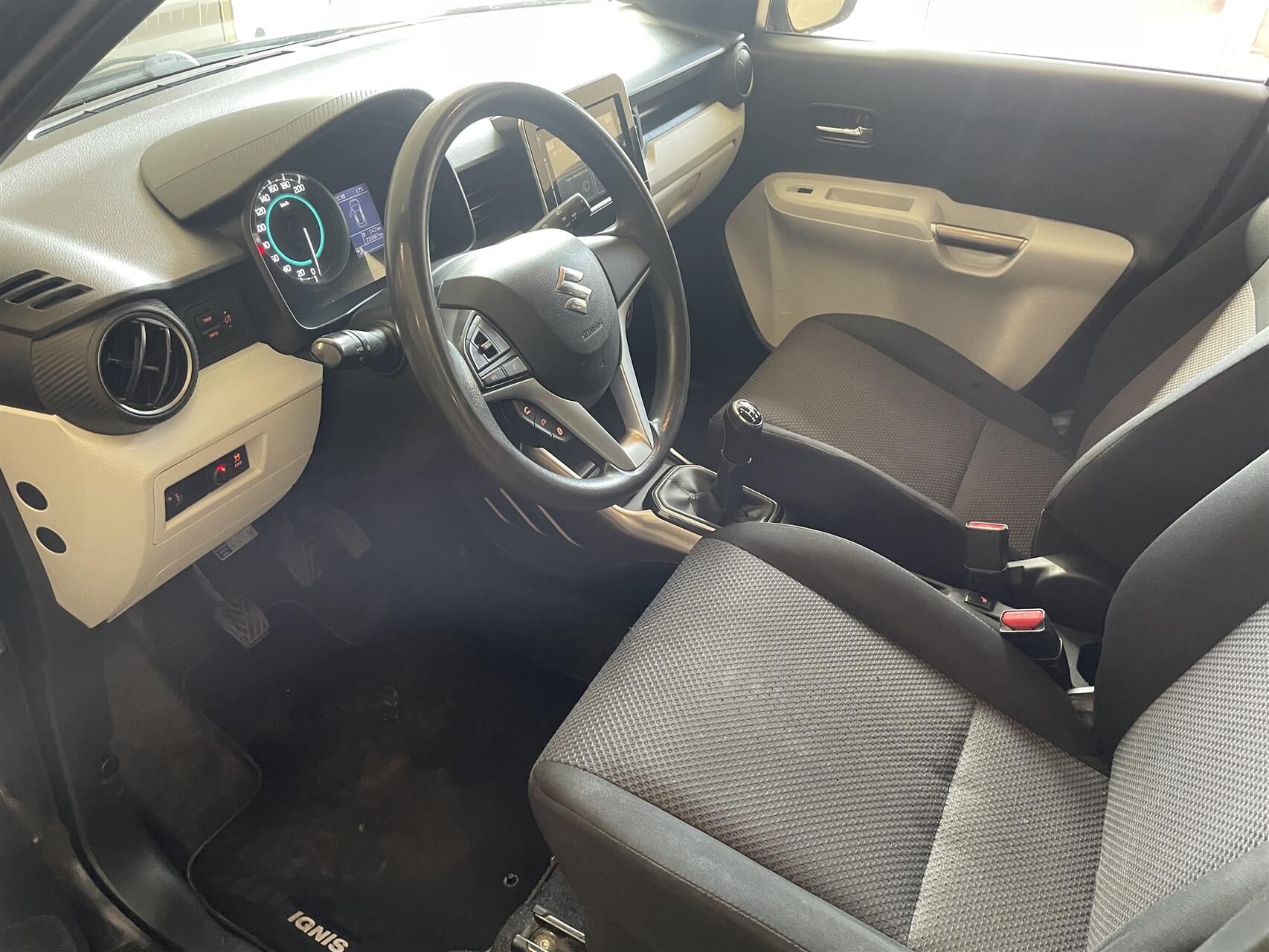 Billede af Suzuki Ignis 1,2 Dualjet 16V Active 90HK 5d