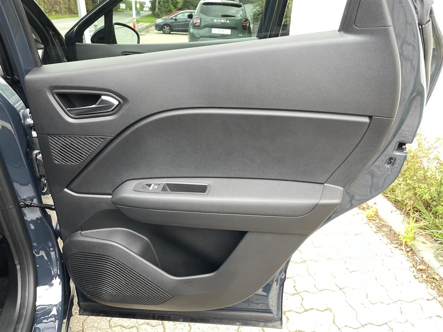 Billede af Renault Captur 1,3 TCE  Mild hybrid Techno EDC 140HK 5d 7g Aut.