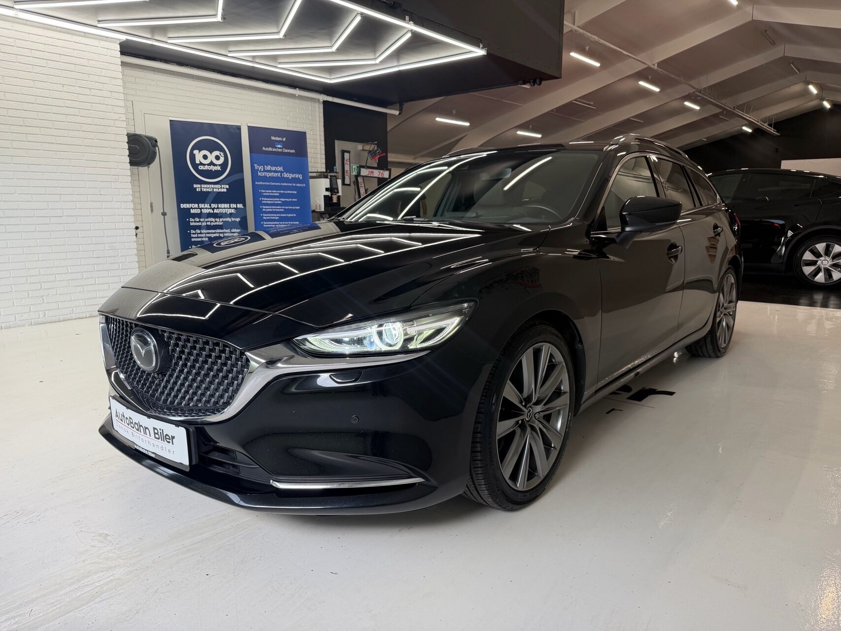 Billede af Mazda 6 2,2 Skyactiv-D Optimum 184HK Stc 6g Aut.