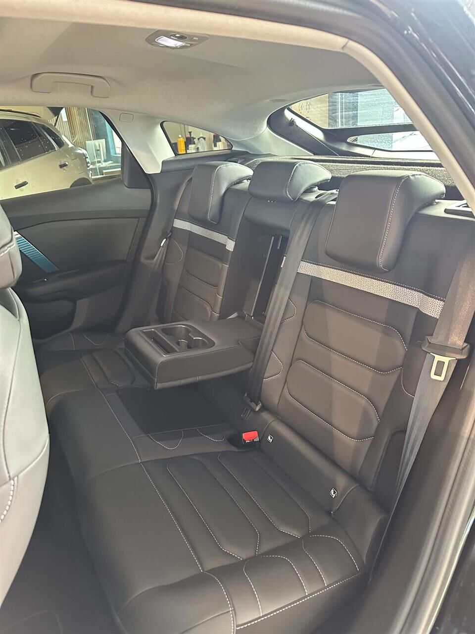 Billede af Citroën e-C4 EL Shine Sport 136HK 5d Aut.