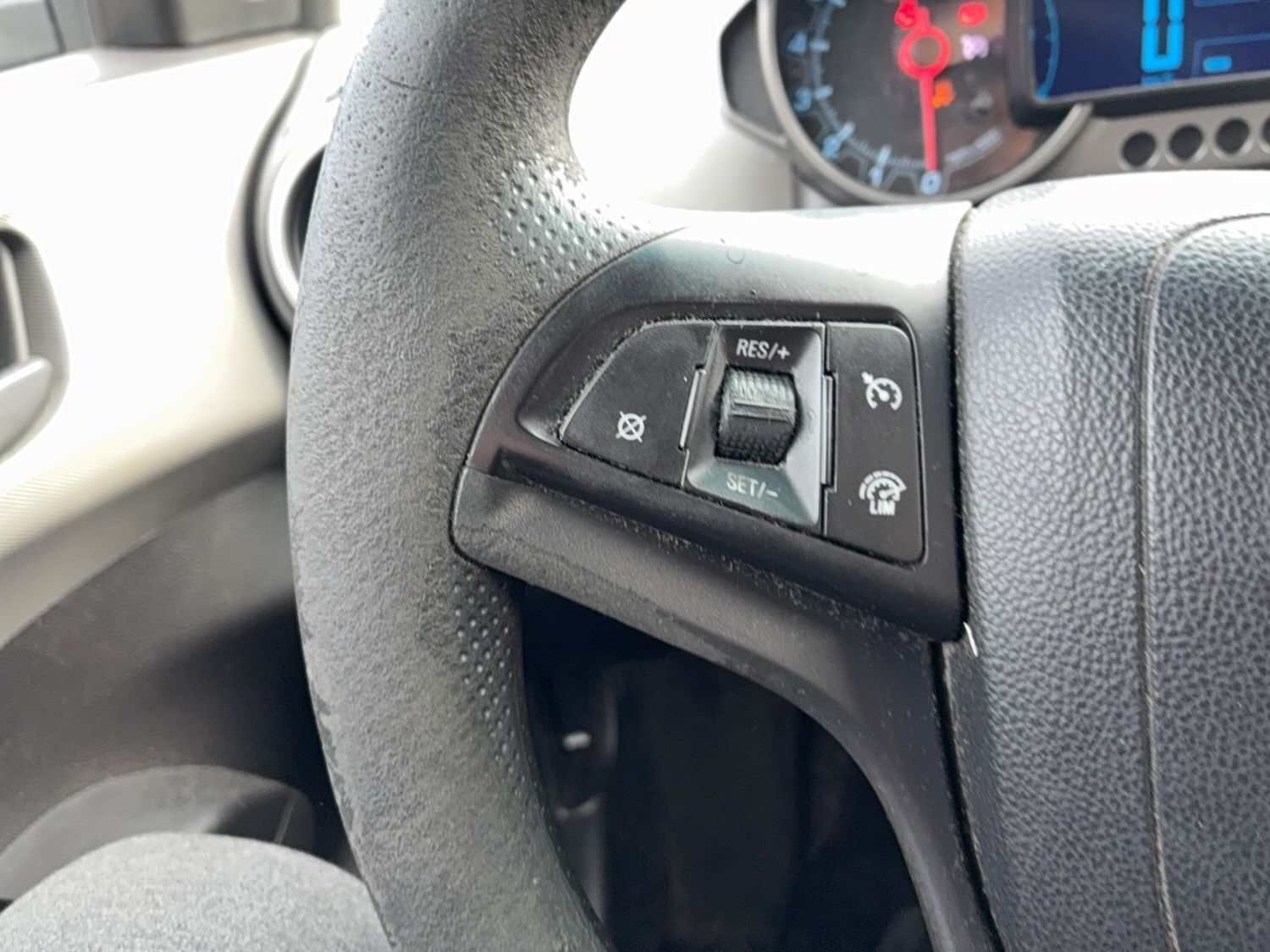 Billede af Chevrolet Aveo 1,2 16V LS A/C 84HK 5d