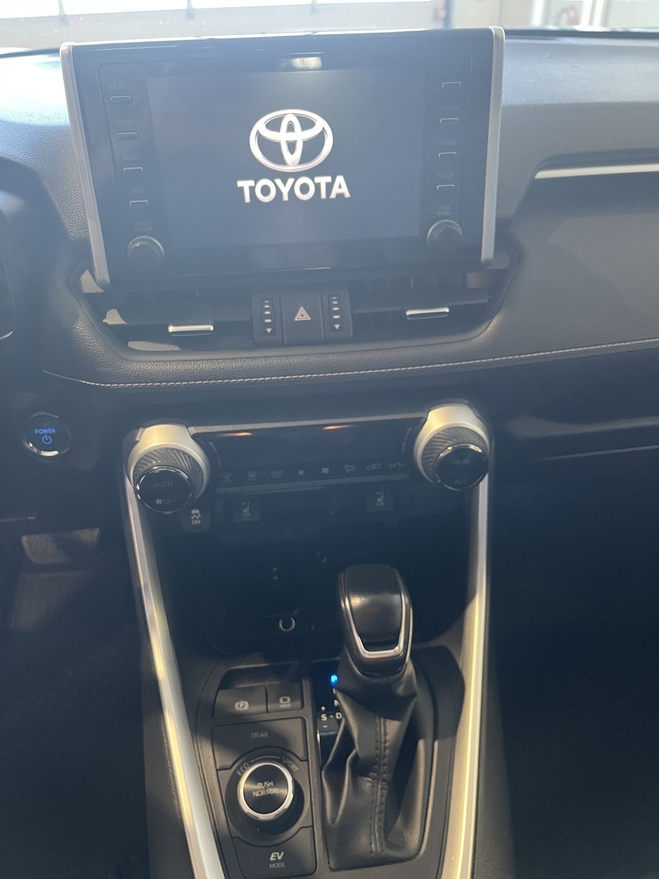 Billede af Toyota RAV4 2,5 Hybrid H3 Style AWD 222HK 5d 6g Aut.