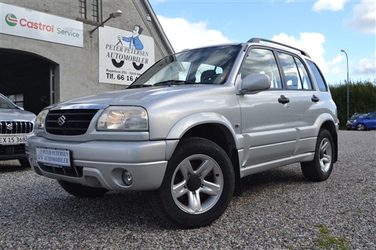 Suzuki Grand Vitara 2,0 Active 4x4 128HK 5d