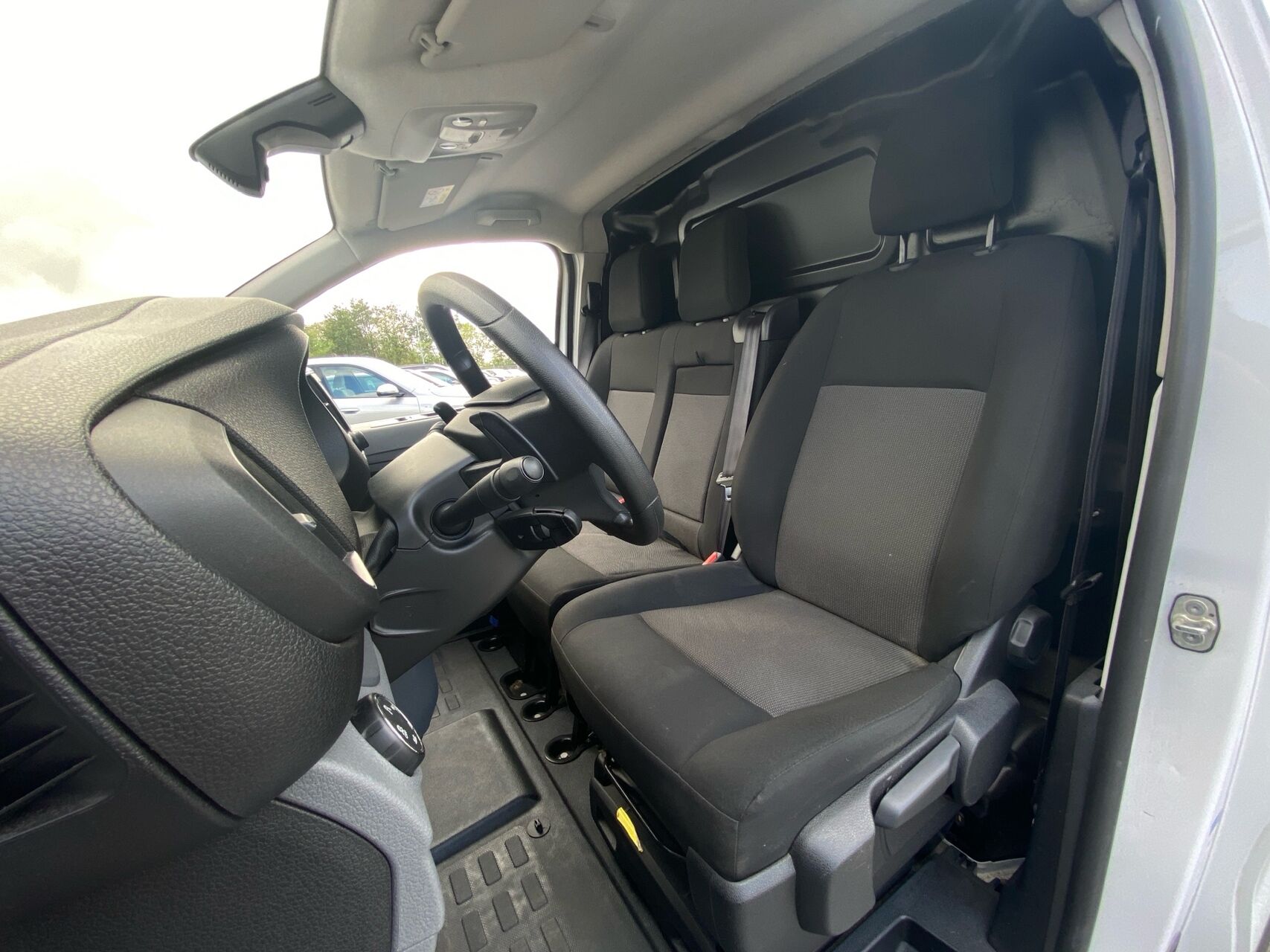 Billede af Fiat Scudo L3 2,0 BlueHDI Lounge 145HK Van 8g Aut.