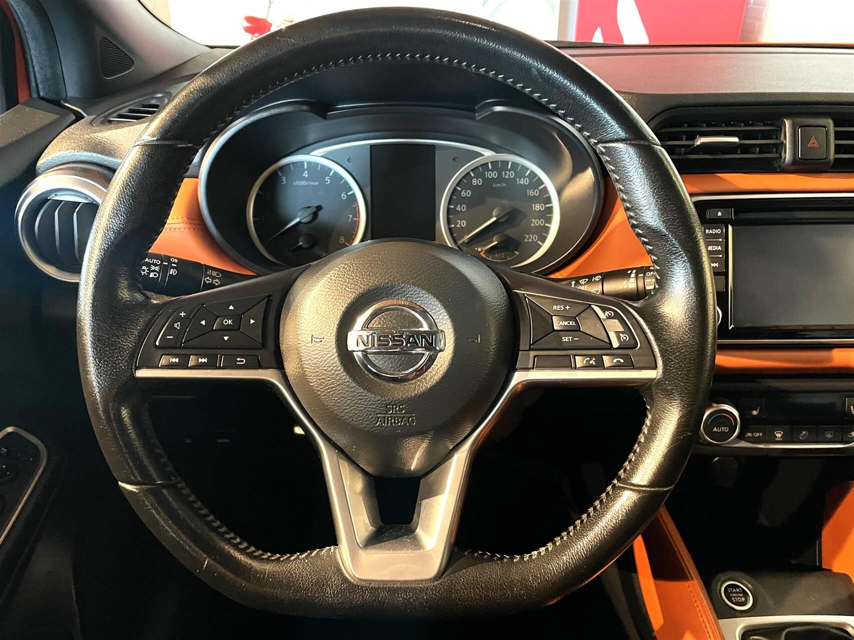 Billede af Nissan Micra 0,9 IG-T N-Connecta Start/Stop 90HK 5d