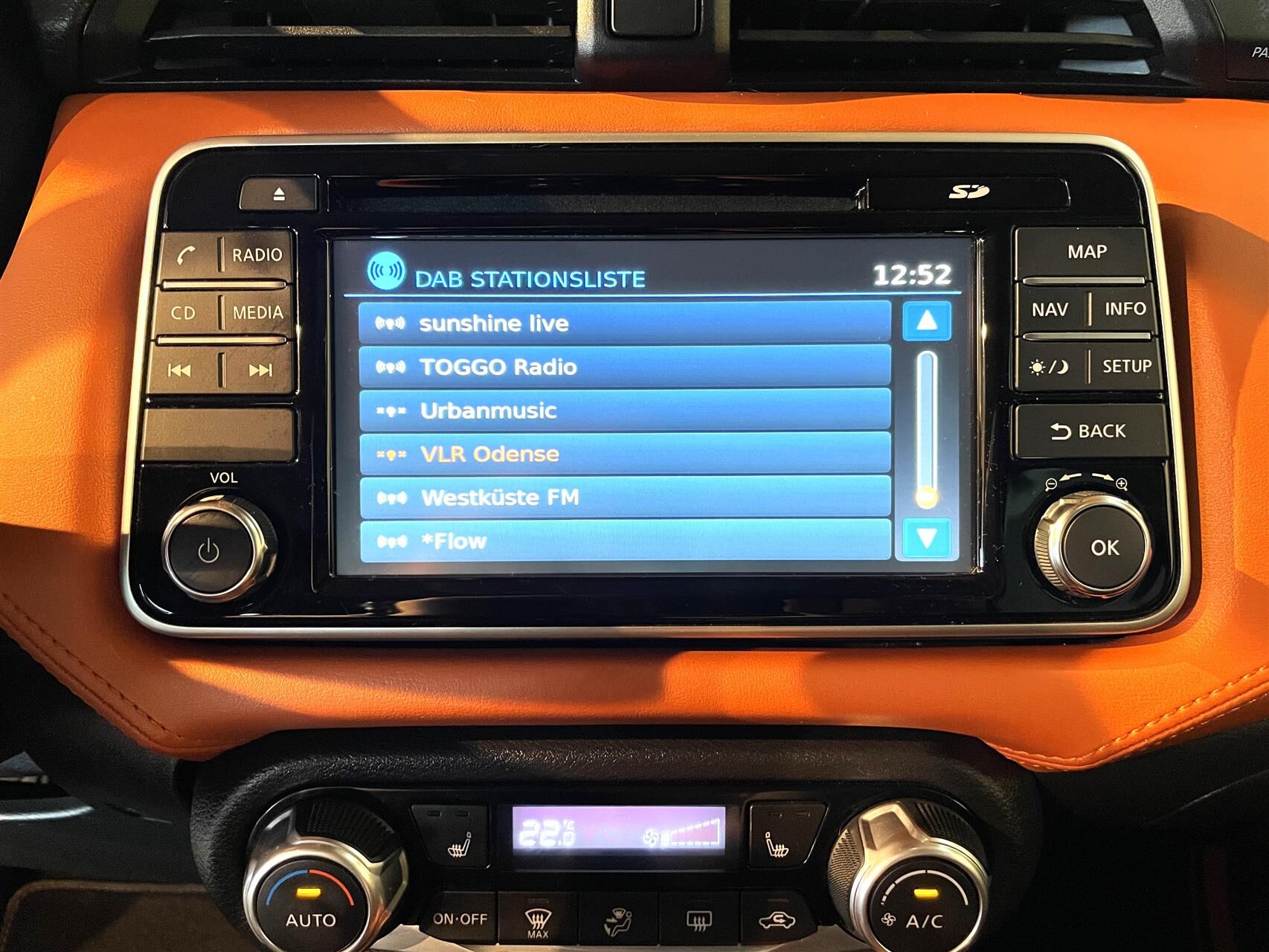 Billede af Nissan Micra 0,9 IG-T N-Connecta Start/Stop 90HK 5d