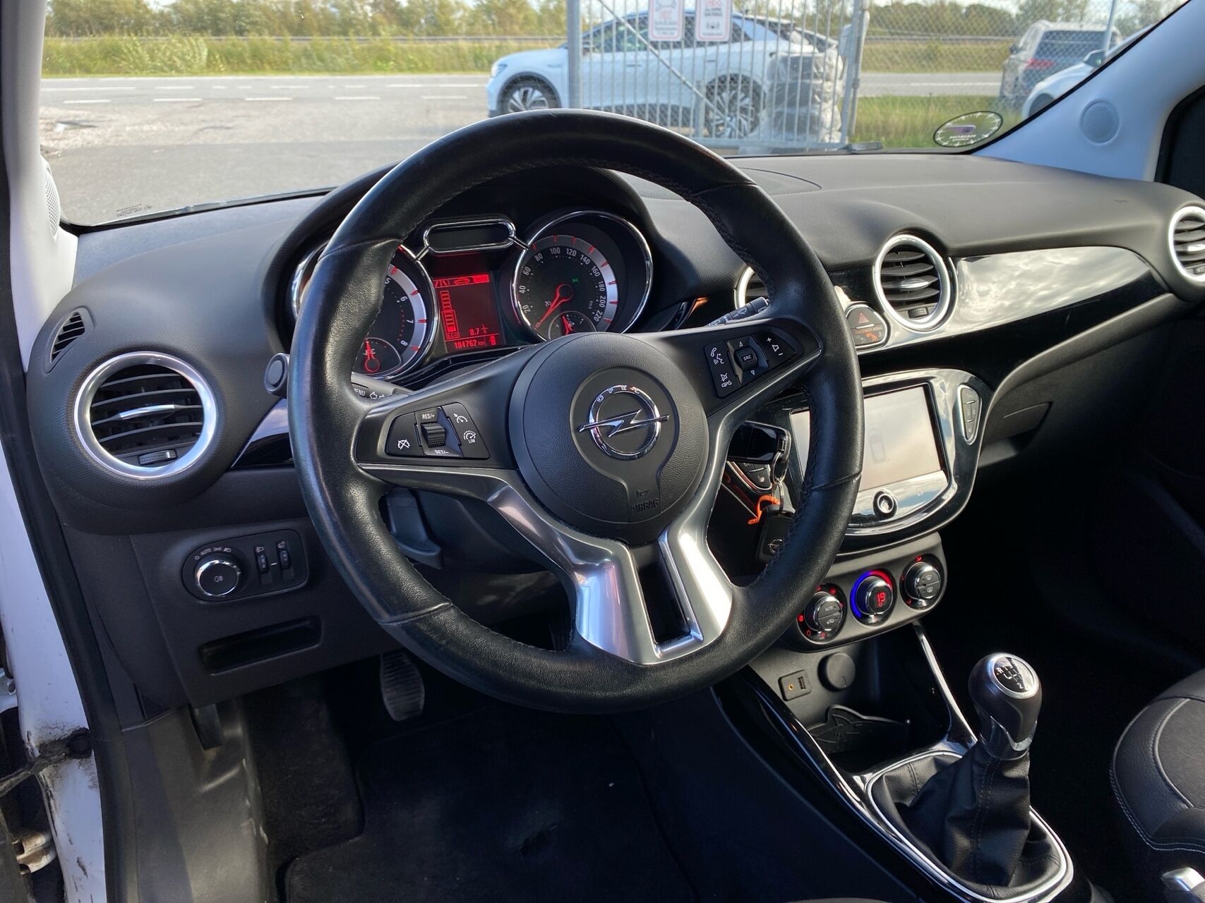 Billede af Opel Adam 1,4 SLAM 100HK 3d
