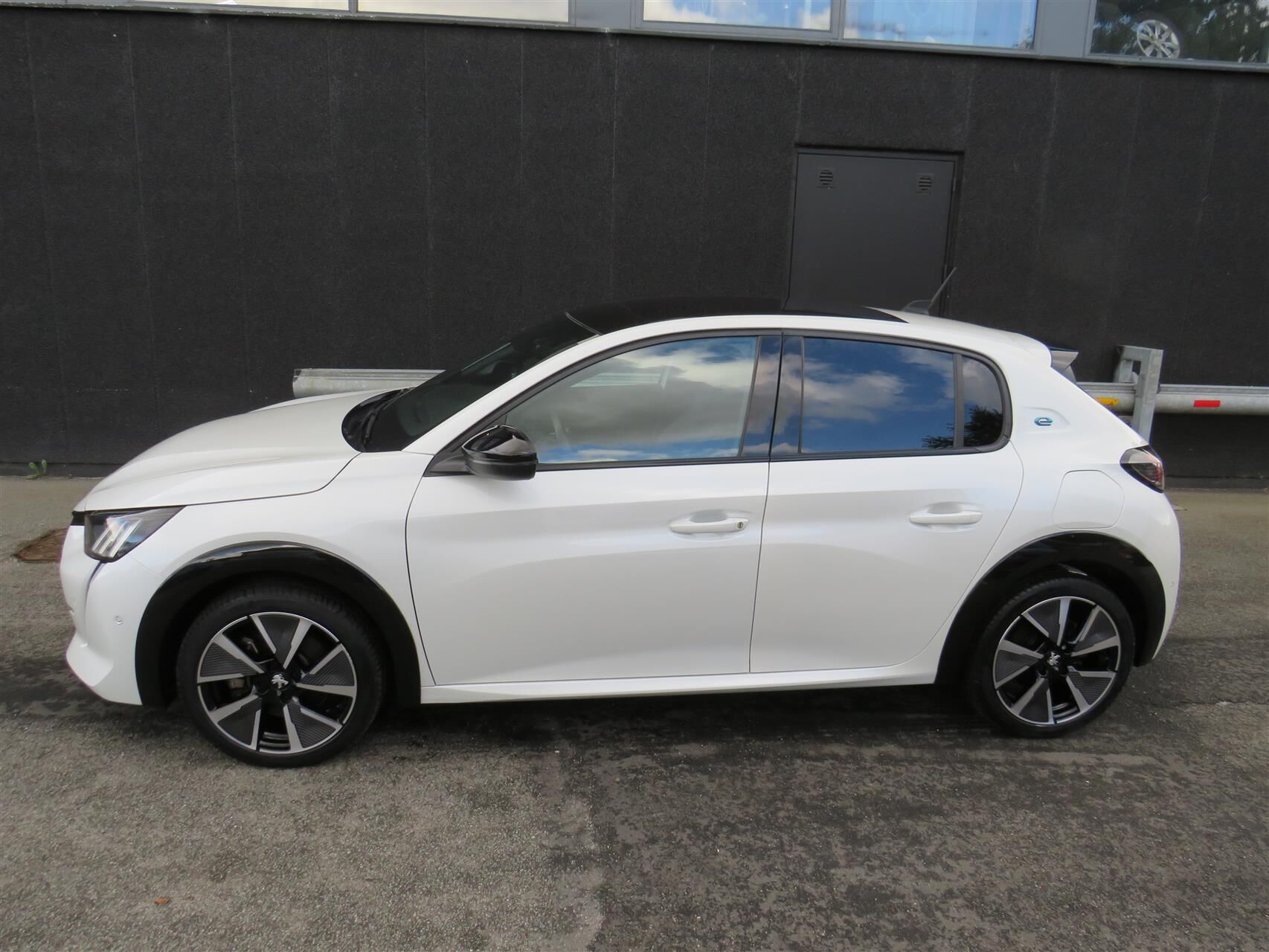 Billede af Peugeot e-208 EL GT 136HK 5d Aut.