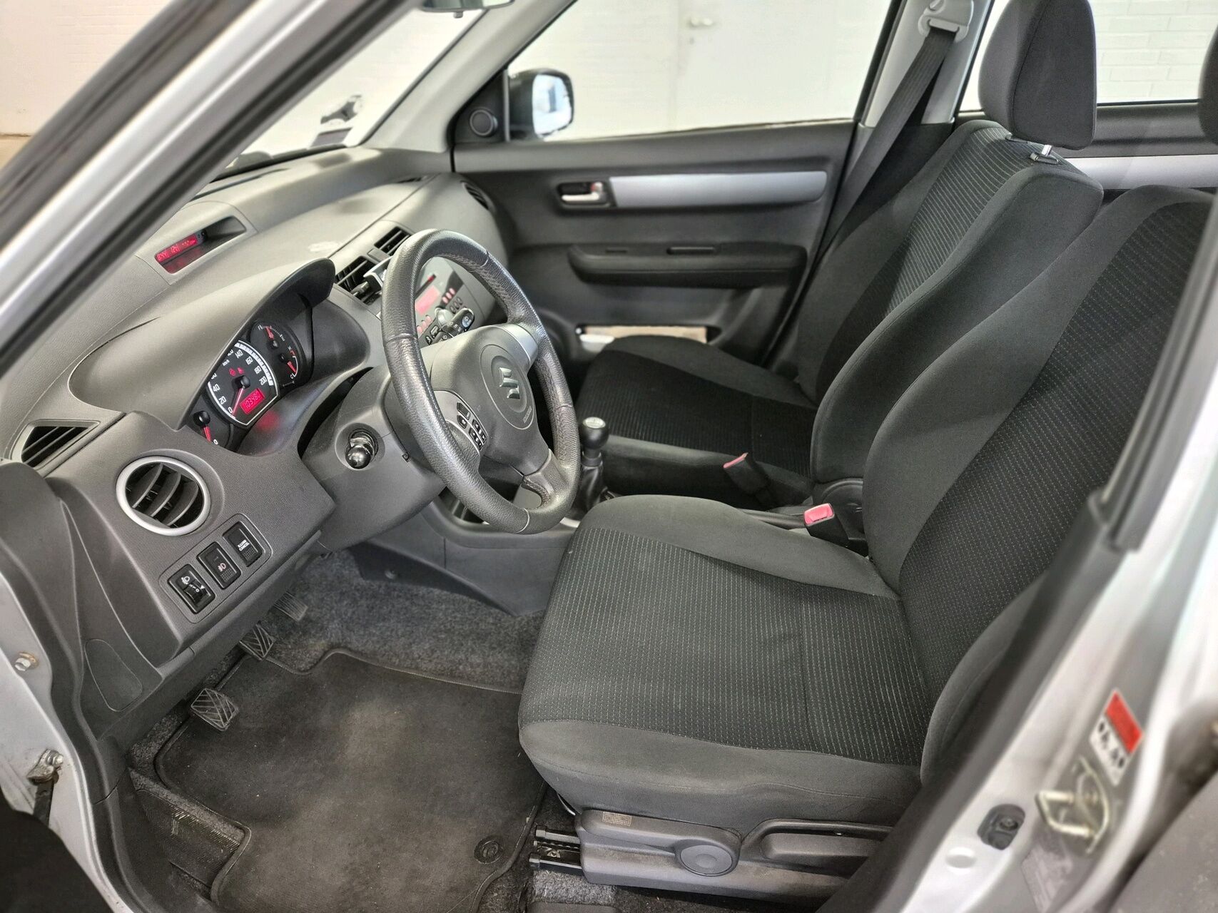 Billede af Suzuki Swift 1,3 GL-A 92HK 5d
