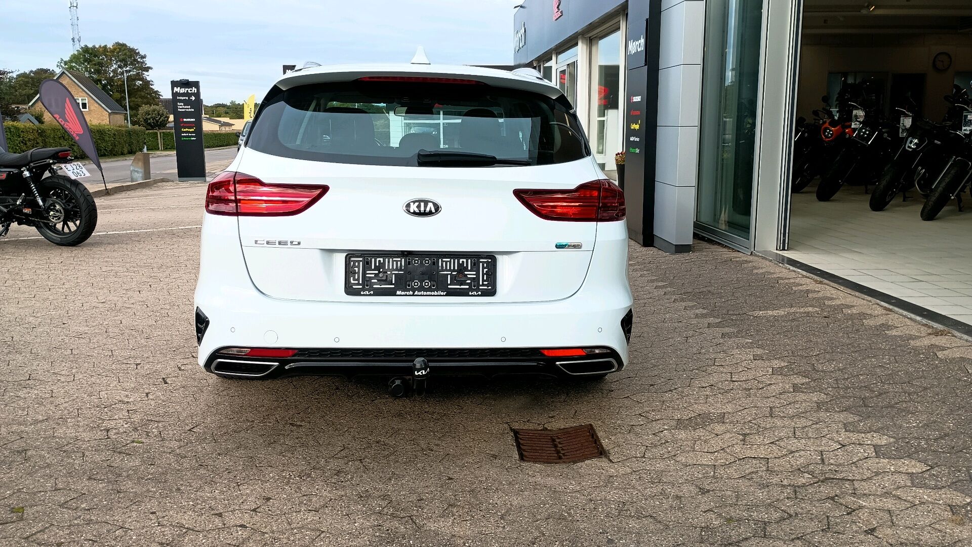 Billede af Kia Ceed SW 1,6 GDI PHEV  Plugin-hybrid Prestige DCT 141HK Stc 6g Aut.
